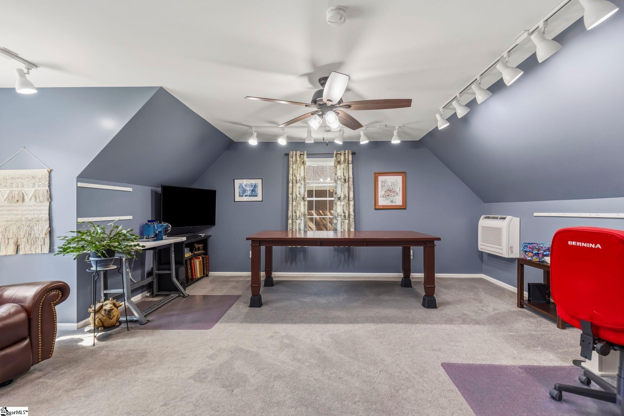 105 Holly Crest Circle Simpsonville, SC 29681
