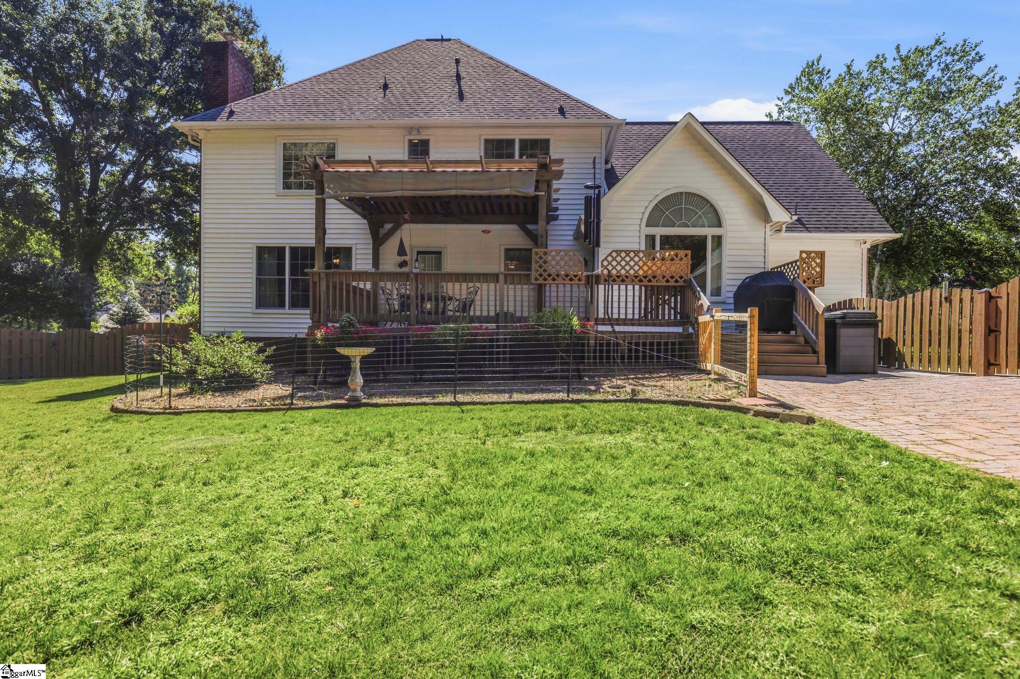 105 Holly Crest Circle Simpsonville, SC 29681