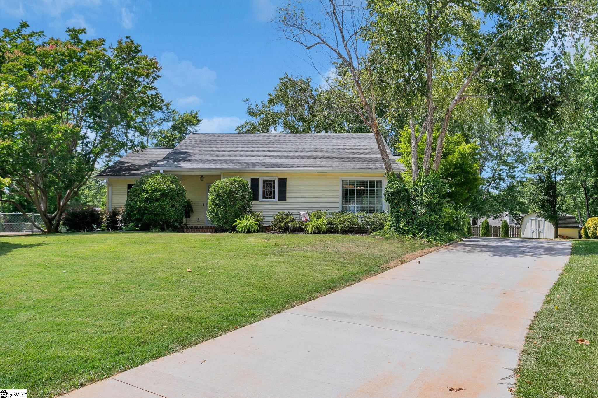205 Harrogate Court Simpsonville, SC 29681