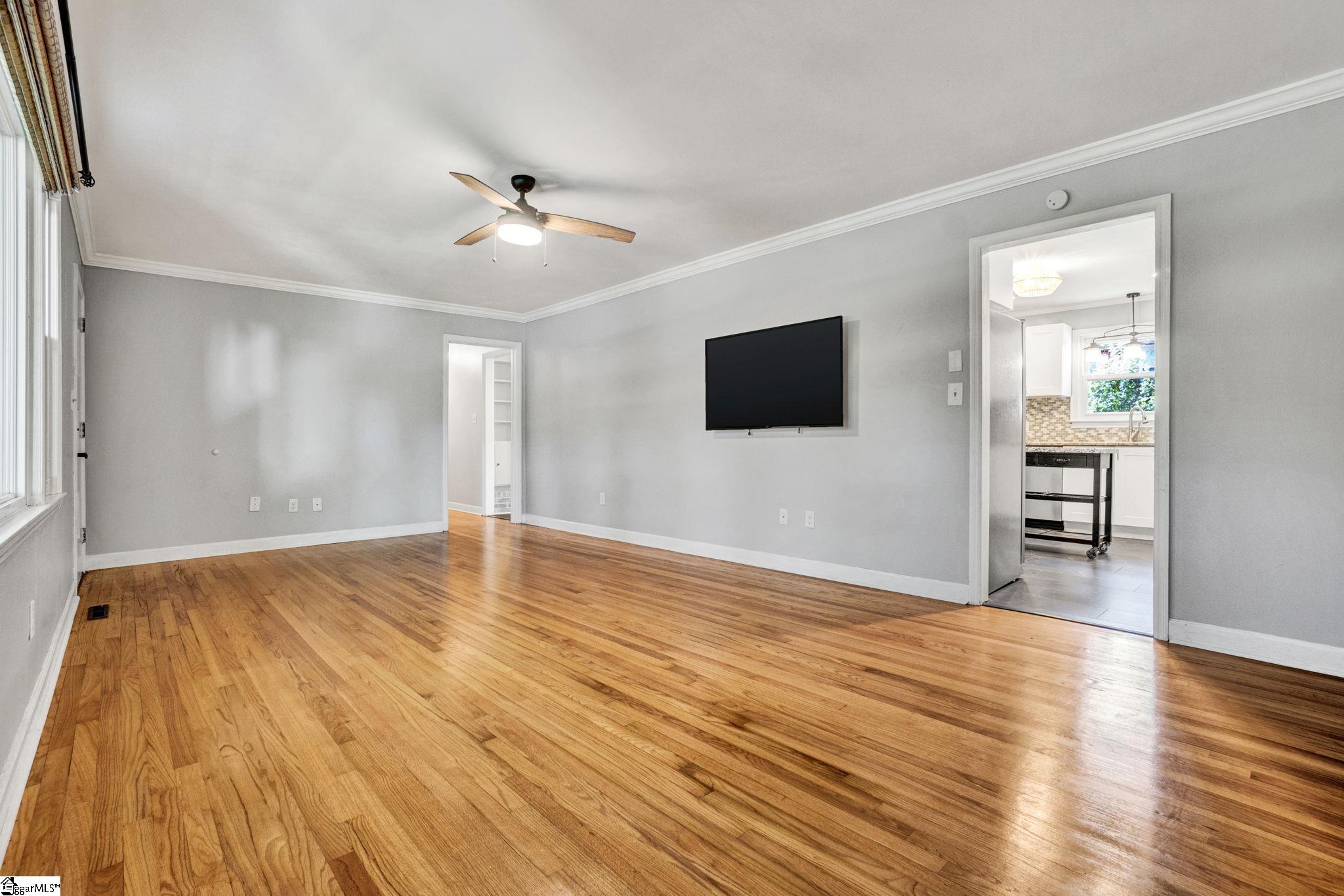 411 New Perry Road Greenville, SC 29617
