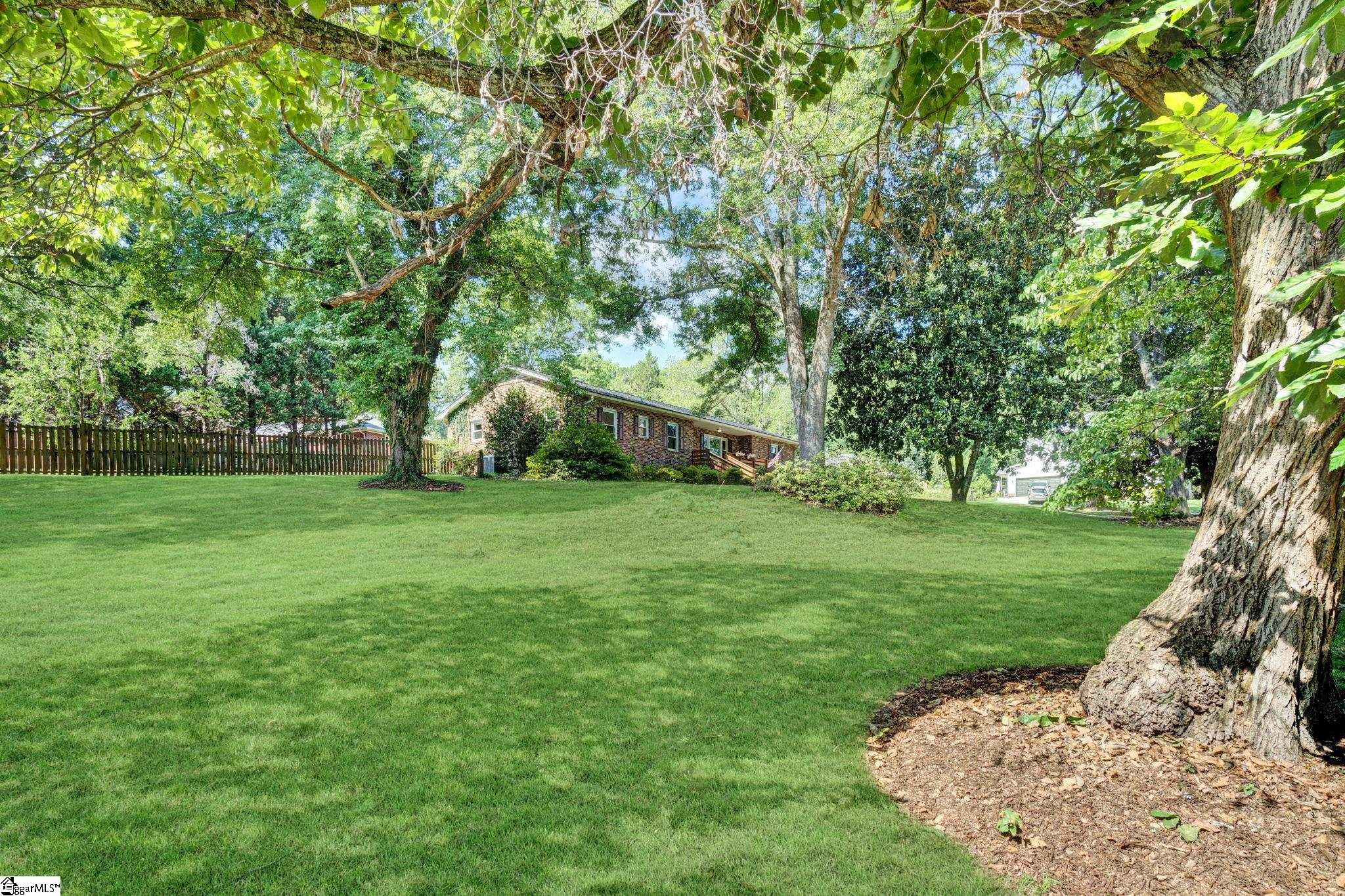 411 New Perry Road Greenville, SC 29617