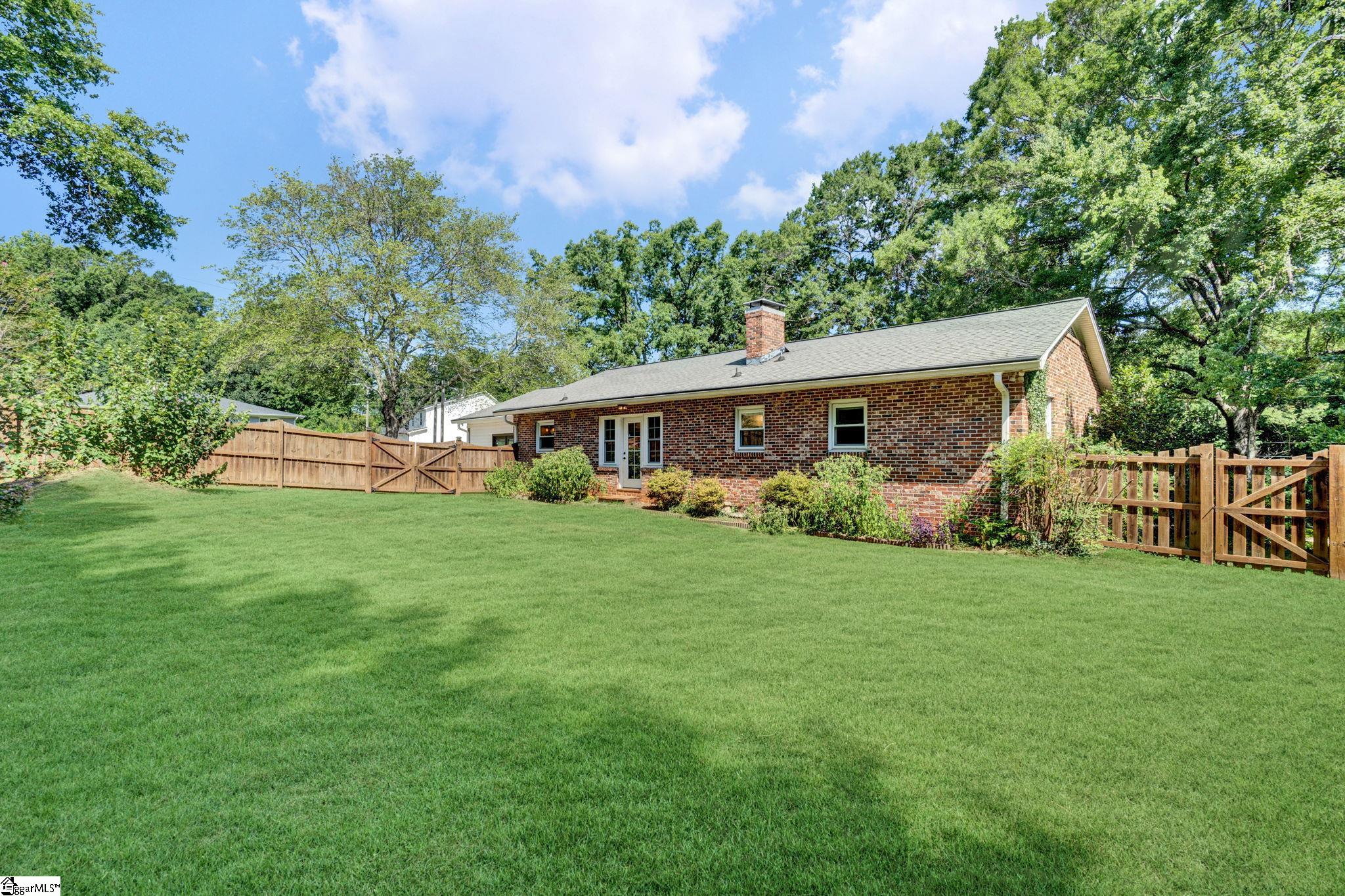 411 New Perry Road Greenville, SC 29617