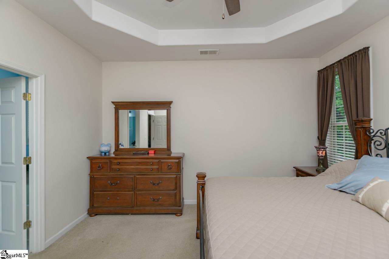 131 Lauren Wood Circle Taylors, SC 29687