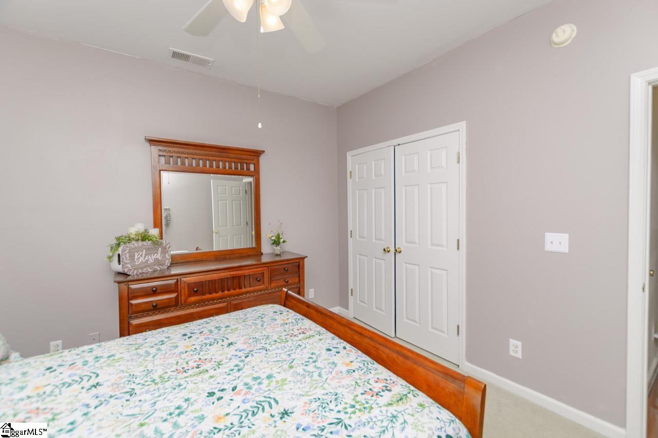 131 Lauren Wood Circle Taylors, SC 29687