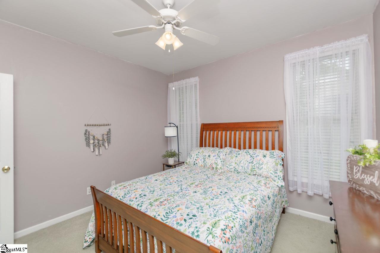 131 Lauren Wood Circle Taylors, SC 29687