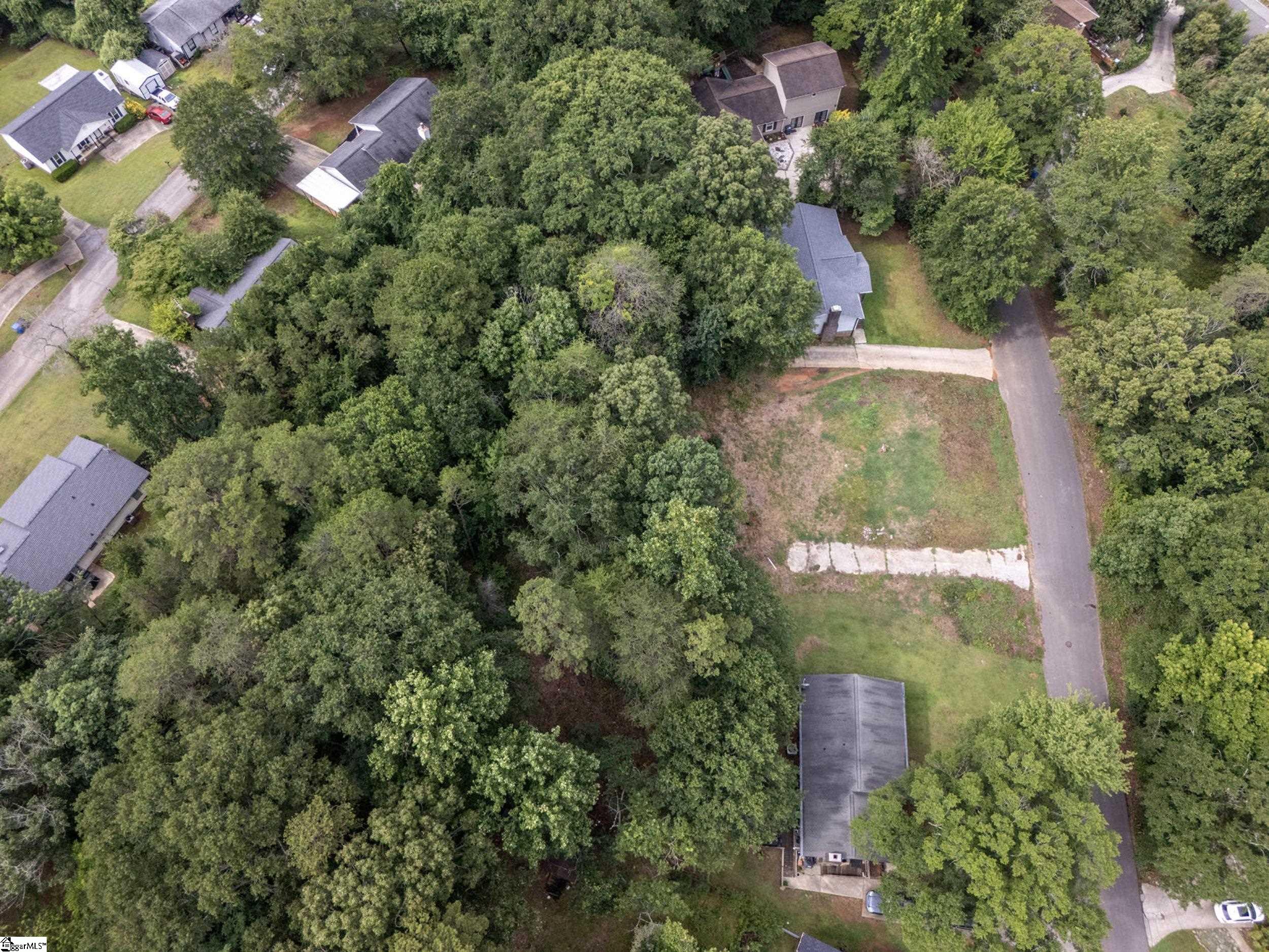 7 Debsyl Way Greenville, SC 29611