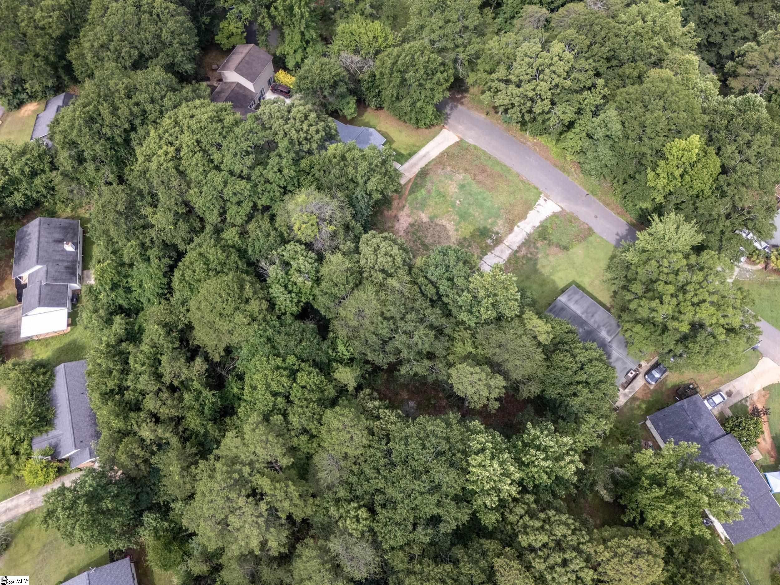 7 Debsyl Way Greenville, SC 29611