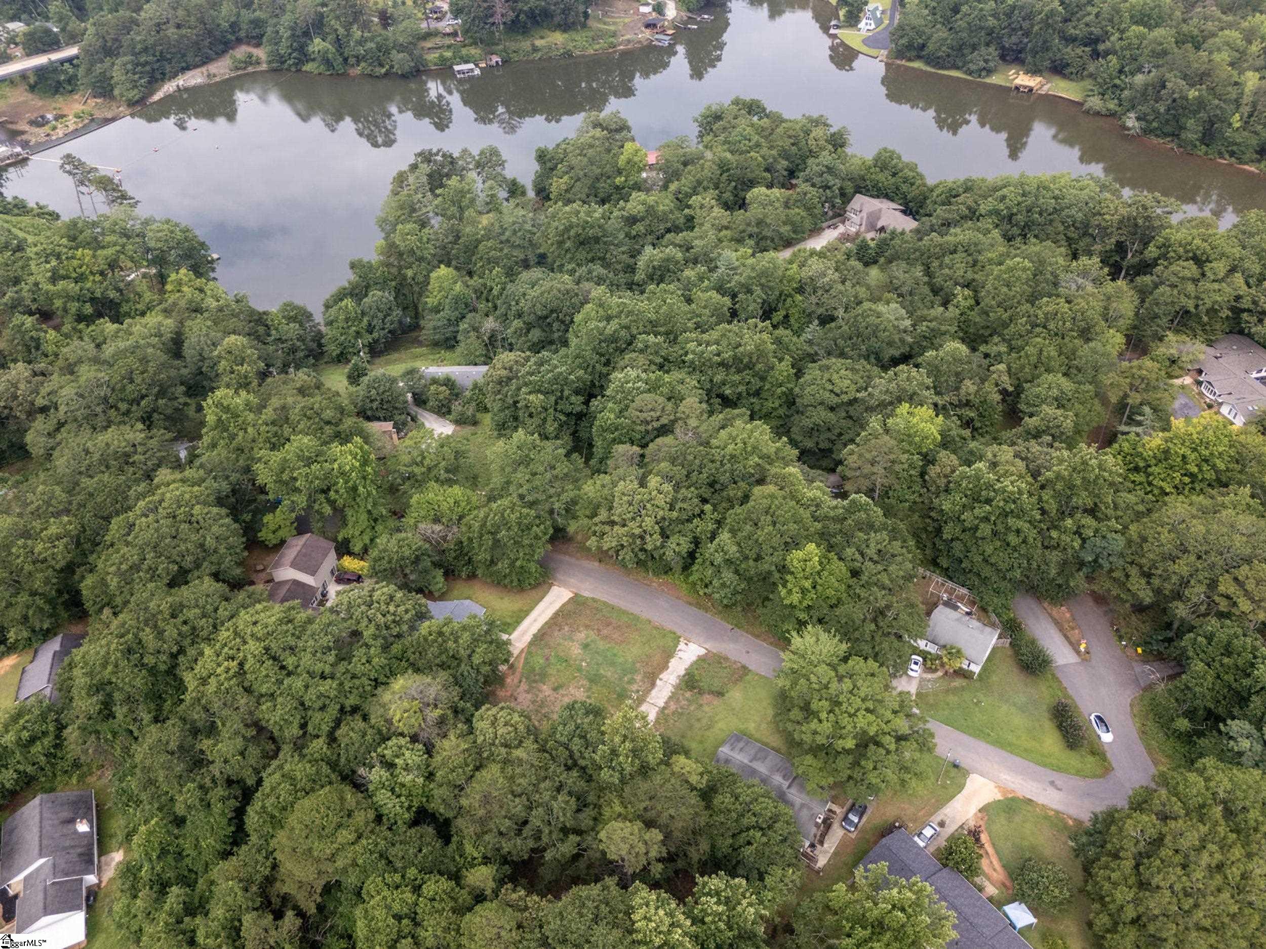 7 Debsyl Way Greenville, SC 29611