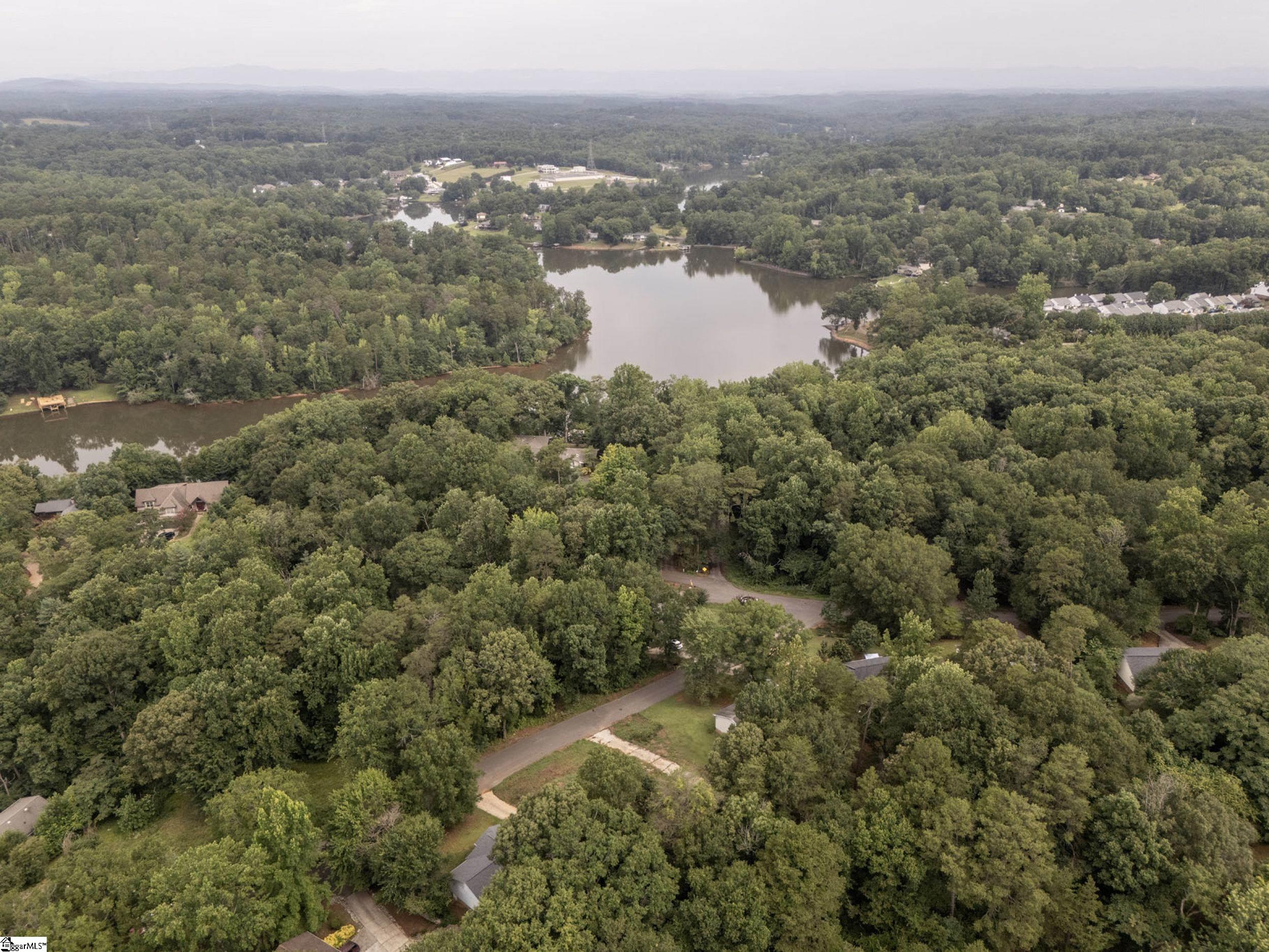 7 Debsyl Way Greenville, SC 29611