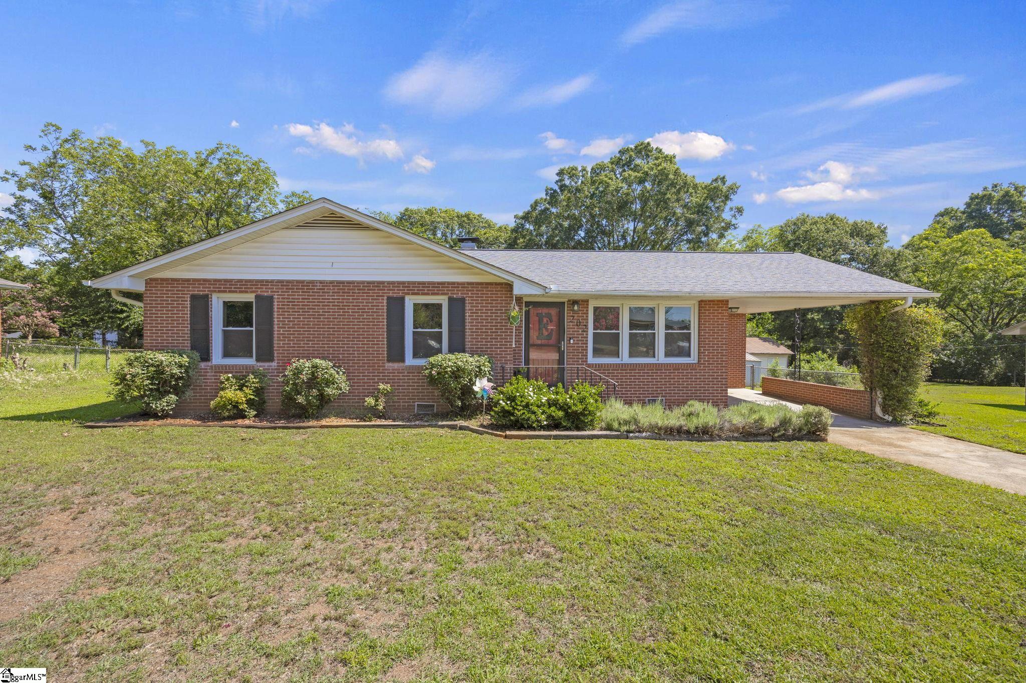 202 Chestnut Boulevard Anderson, SC 29625-1838