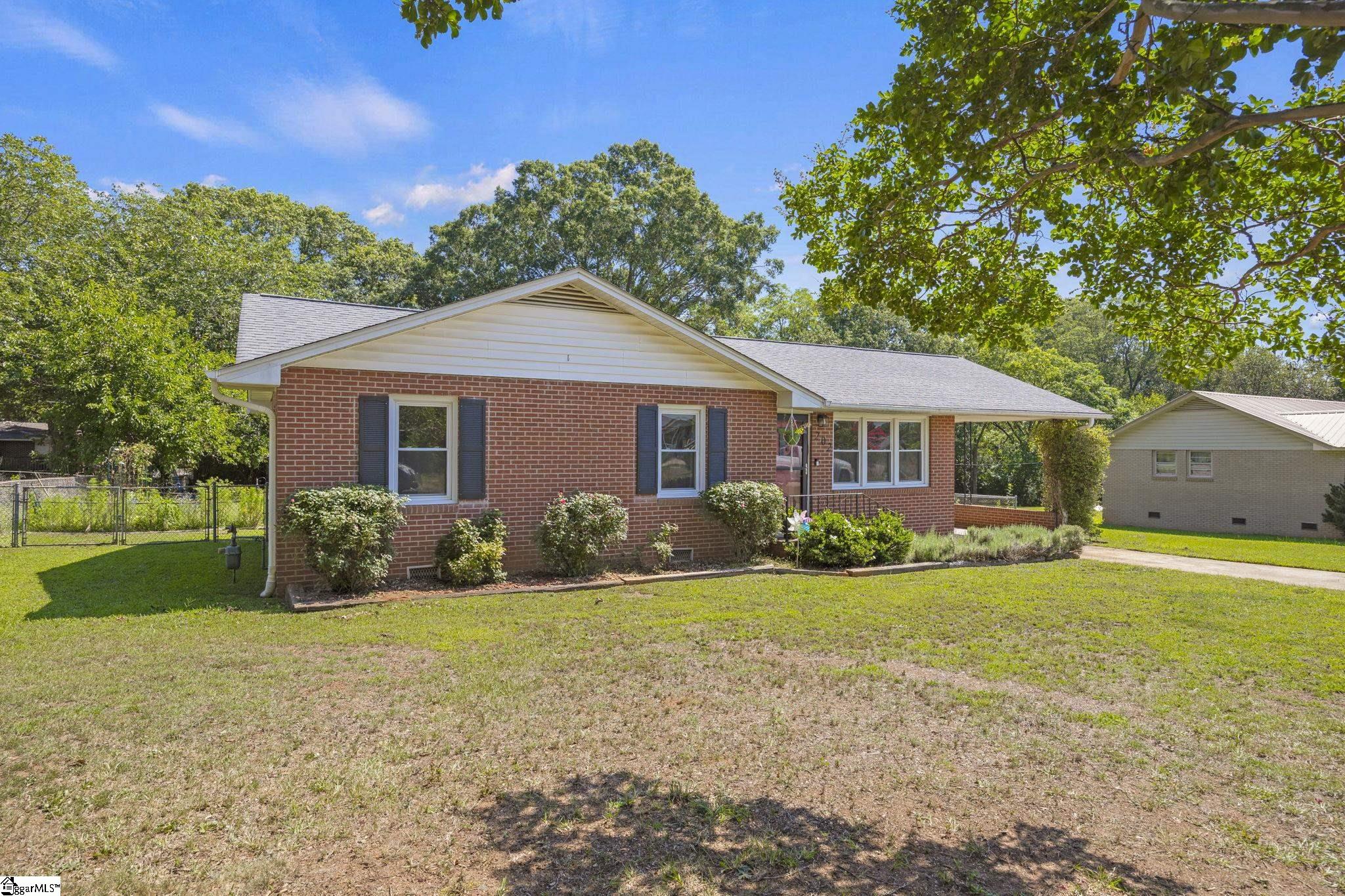202 Chestnut Boulevard Anderson, SC 29625-1838