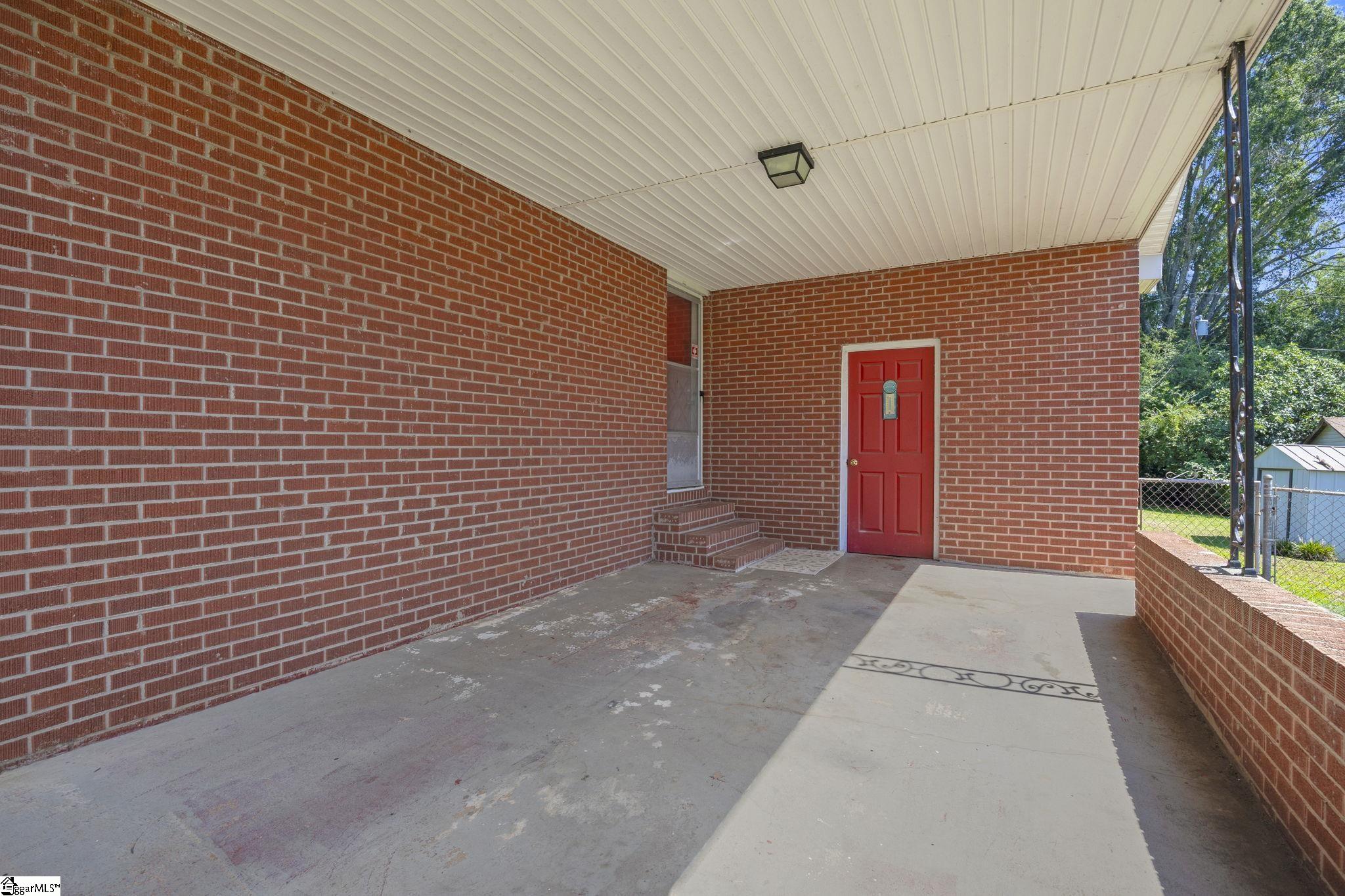 202 Chestnut Boulevard Anderson, SC 29625-1838