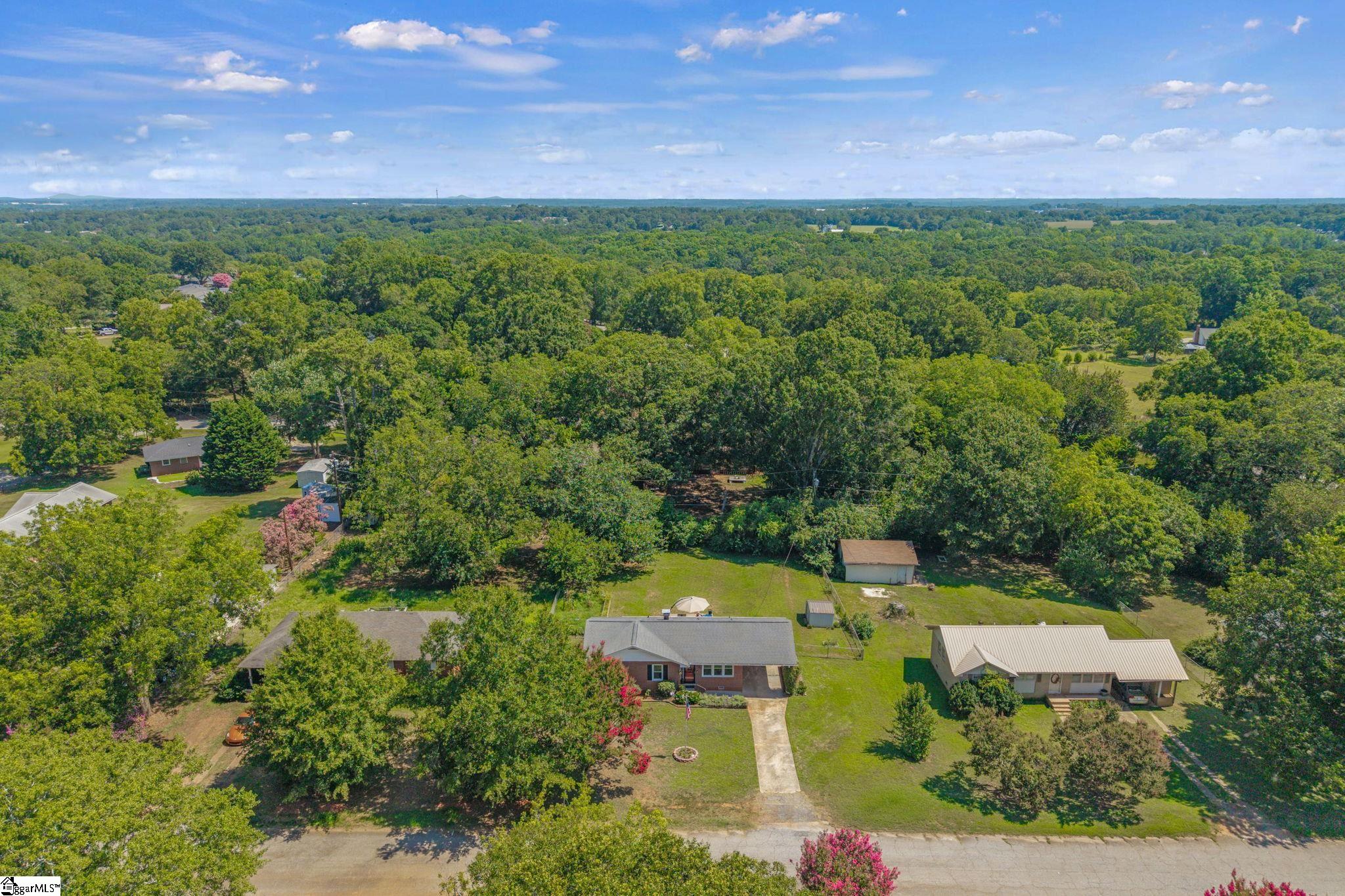 202 Chestnut Boulevard Anderson, SC 29625-1838
