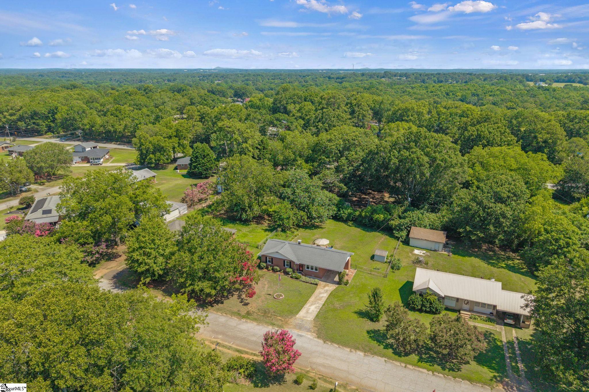 202 Chestnut Boulevard Anderson, SC 29625-1838