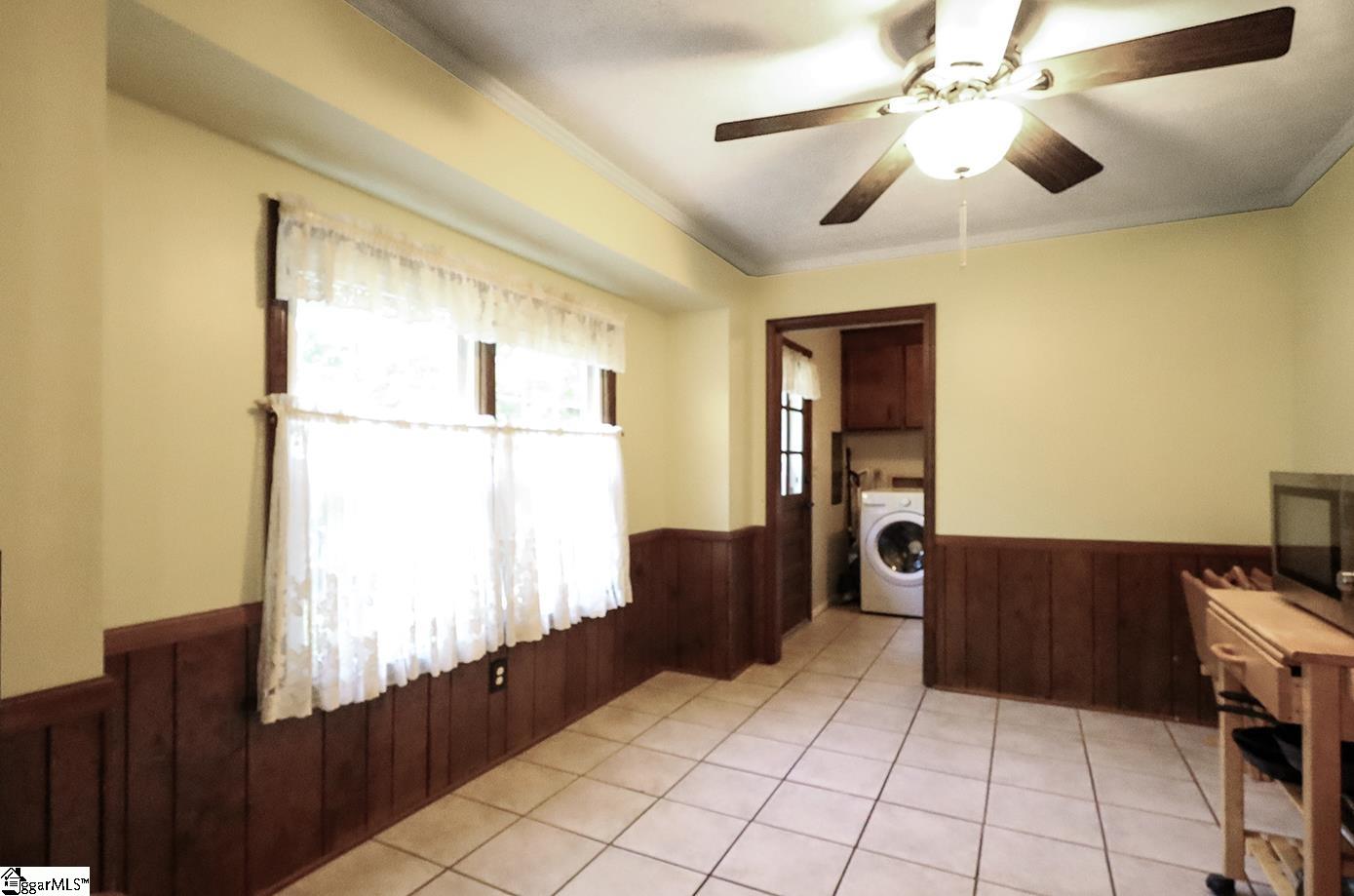 200 Pine Wood Drive Greenville, SC 29607