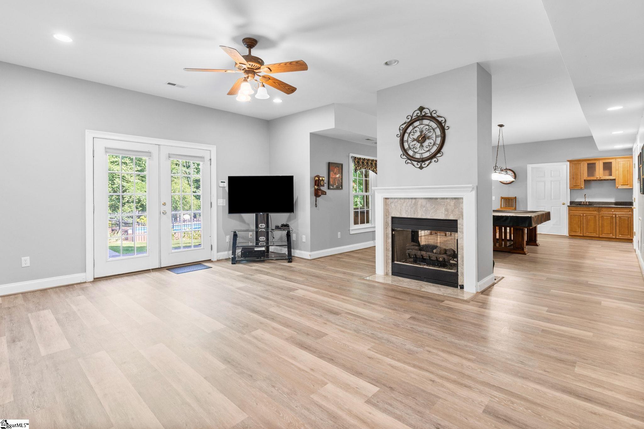 703 Garnett Way Simpsonville, SC 29680