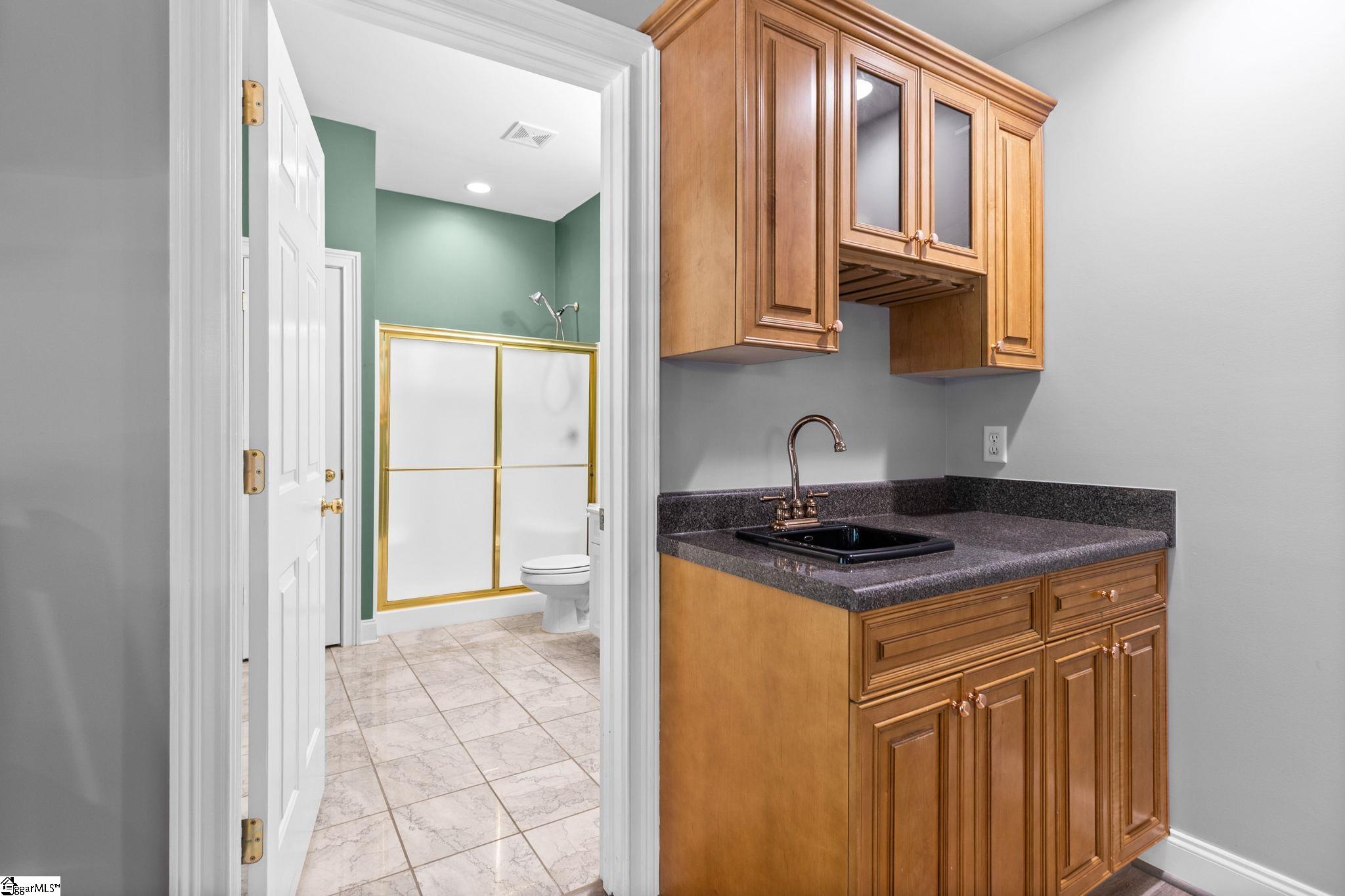 703 Garnett Way Simpsonville, SC 29680