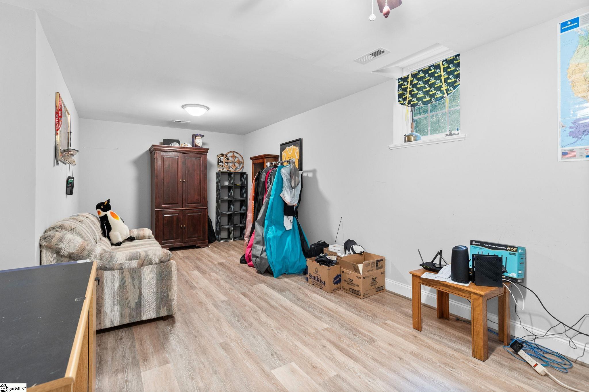 703 Garnett Way Simpsonville, SC 29680