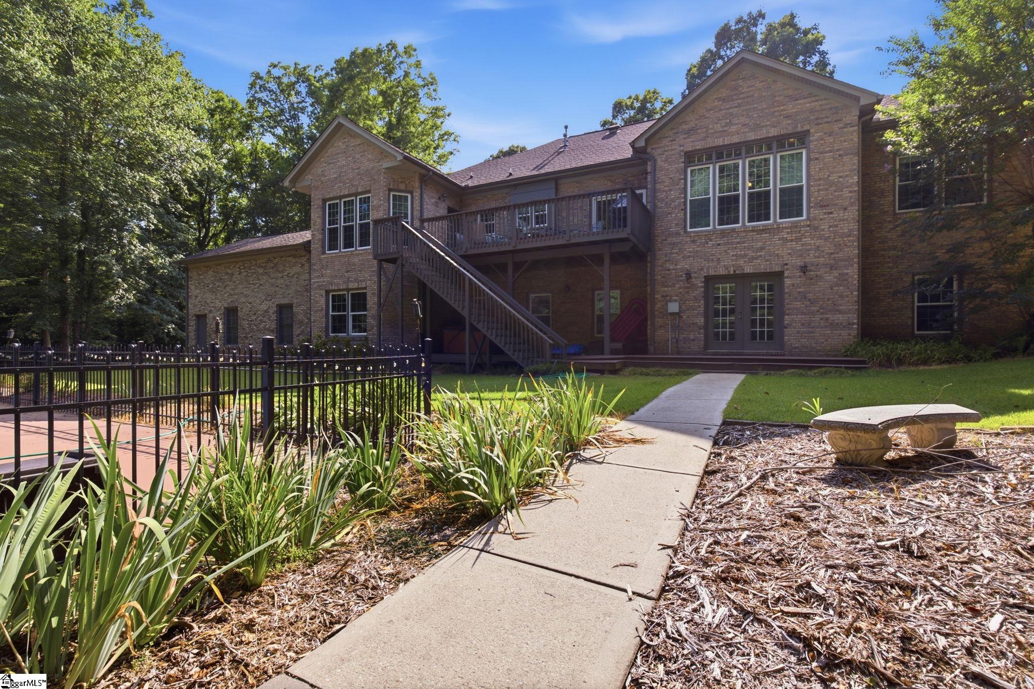 703 Garnett Way Simpsonville, SC 29680