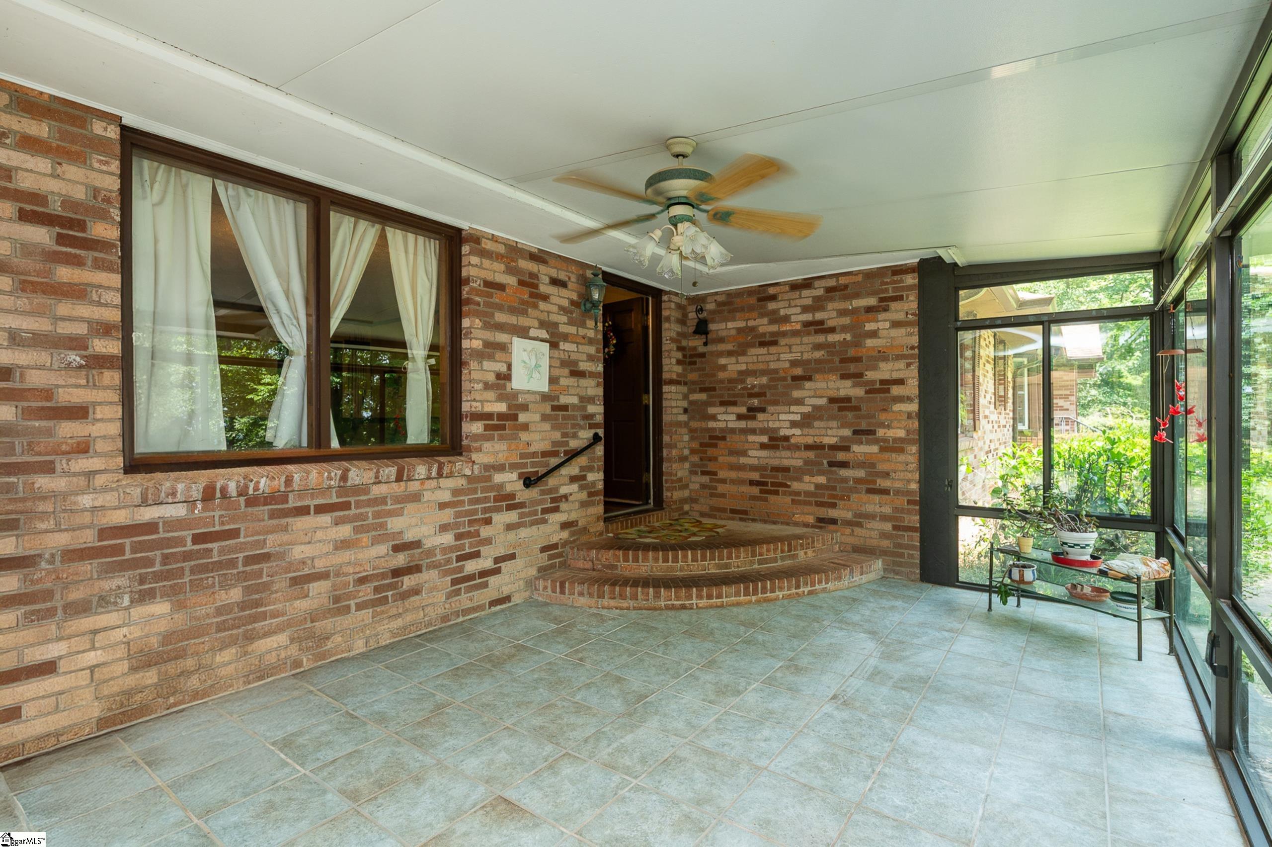 116 Sycamore Drive Marietta, SC 29661