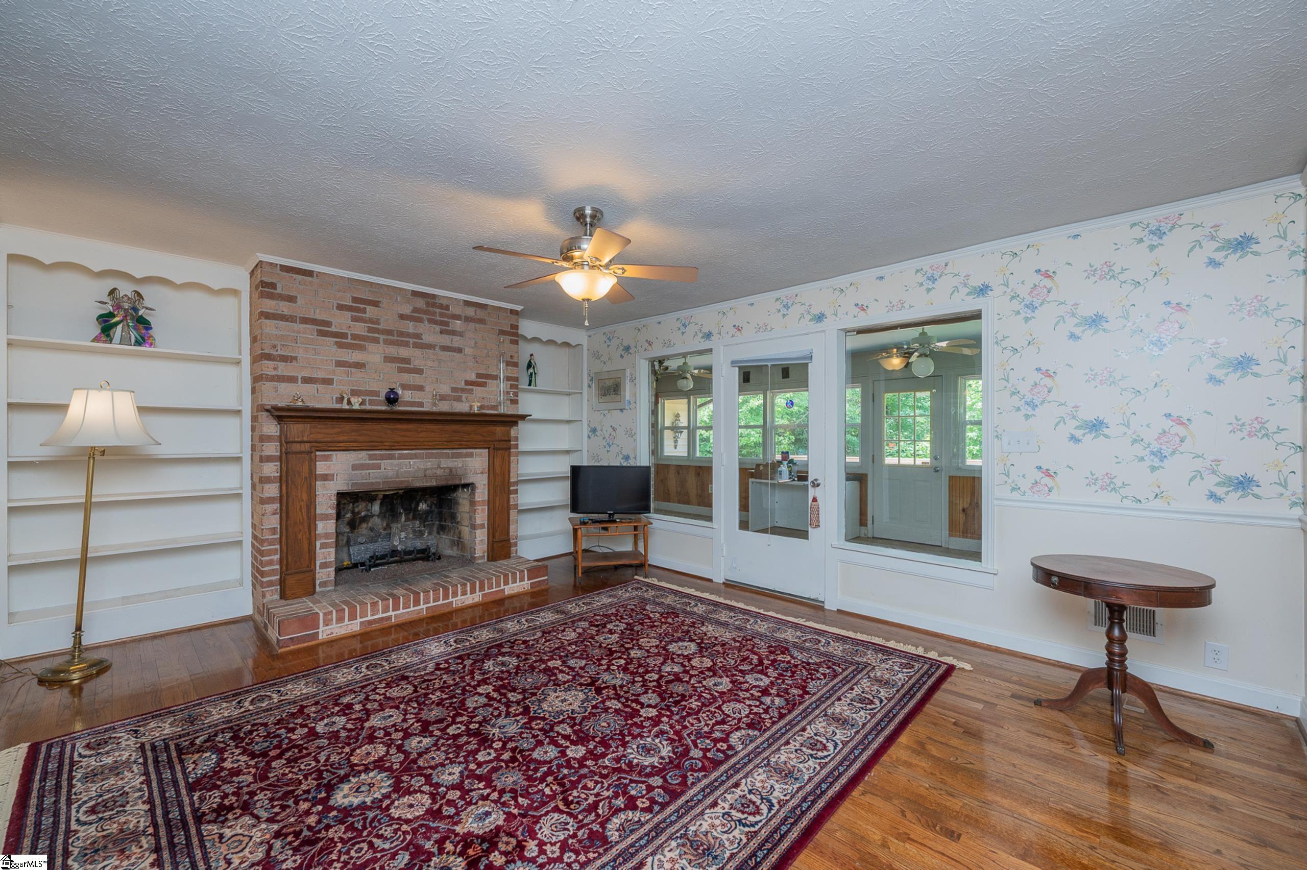 116 Sycamore Drive Marietta, SC 29661