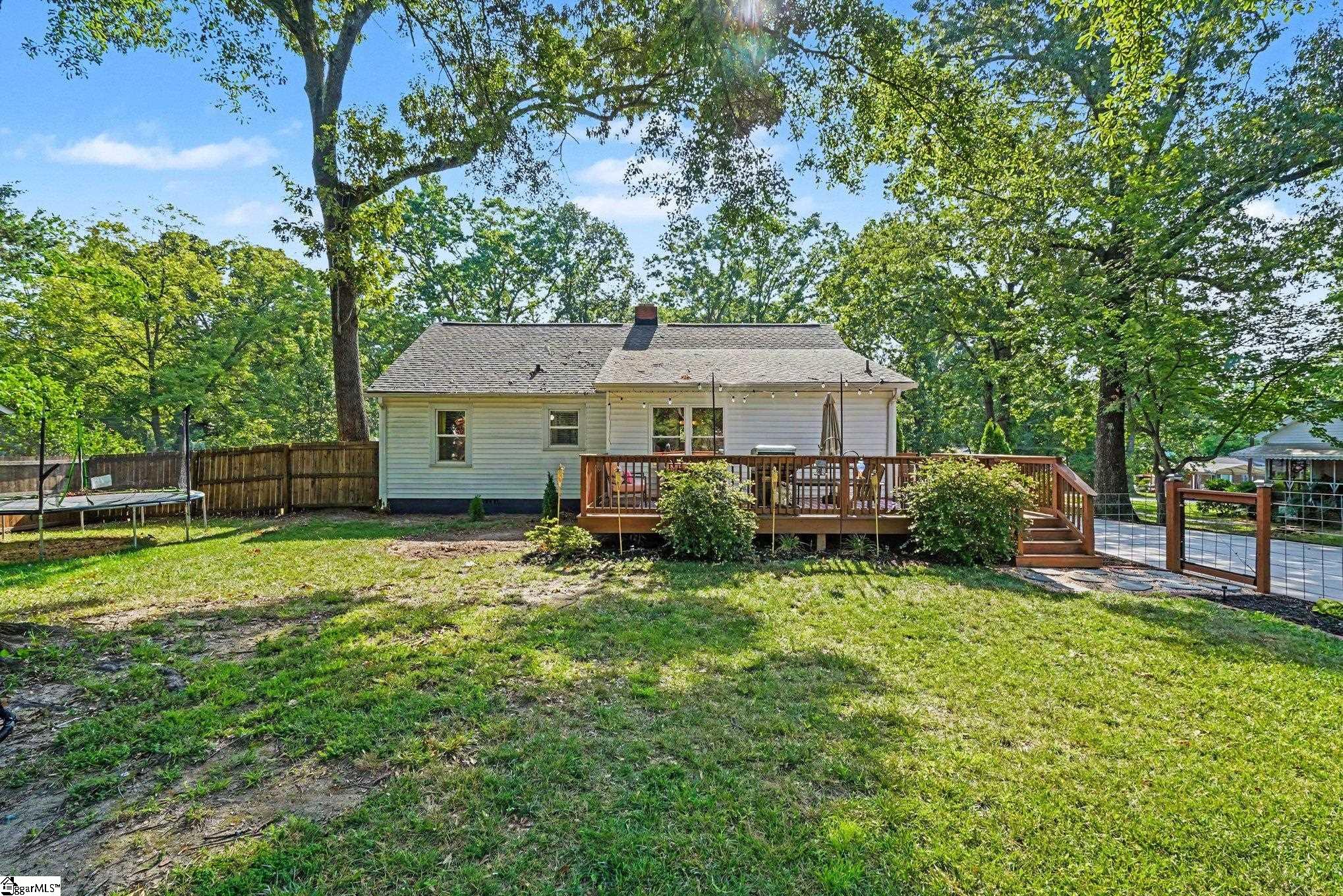 103 Sutton Drive Taylors, SC 29687