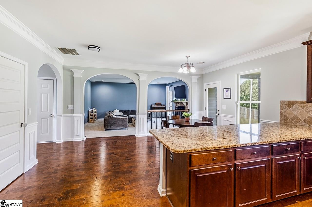 309 Chasemont Lane Simpsonville, SC 29680