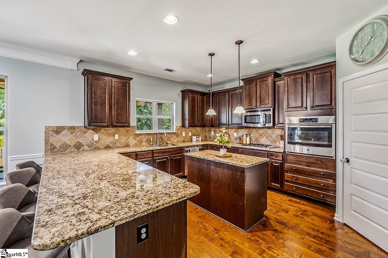 309 Chasemont Lane Simpsonville, SC 29680