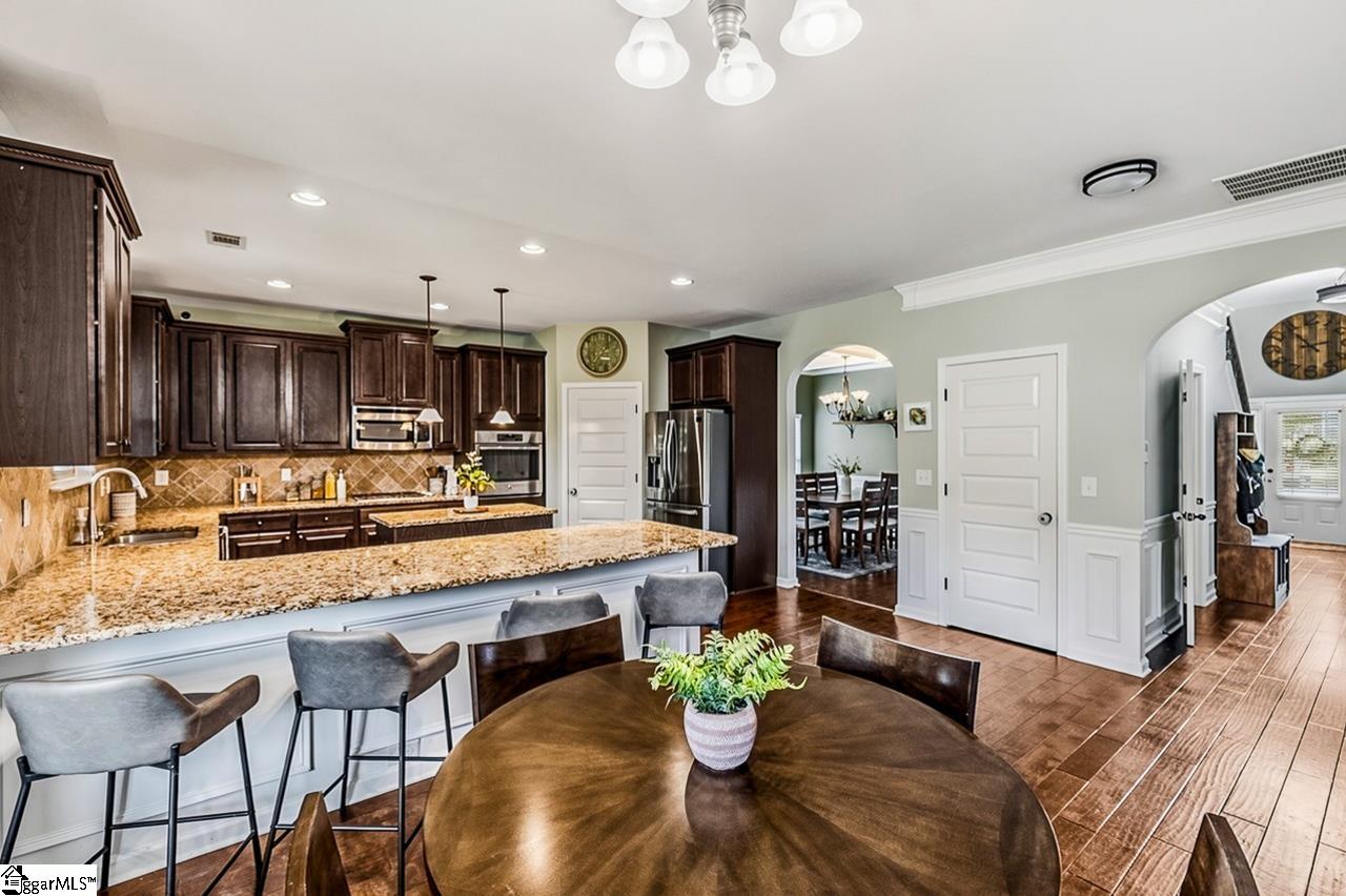 309 Chasemont Lane Simpsonville, SC 29680