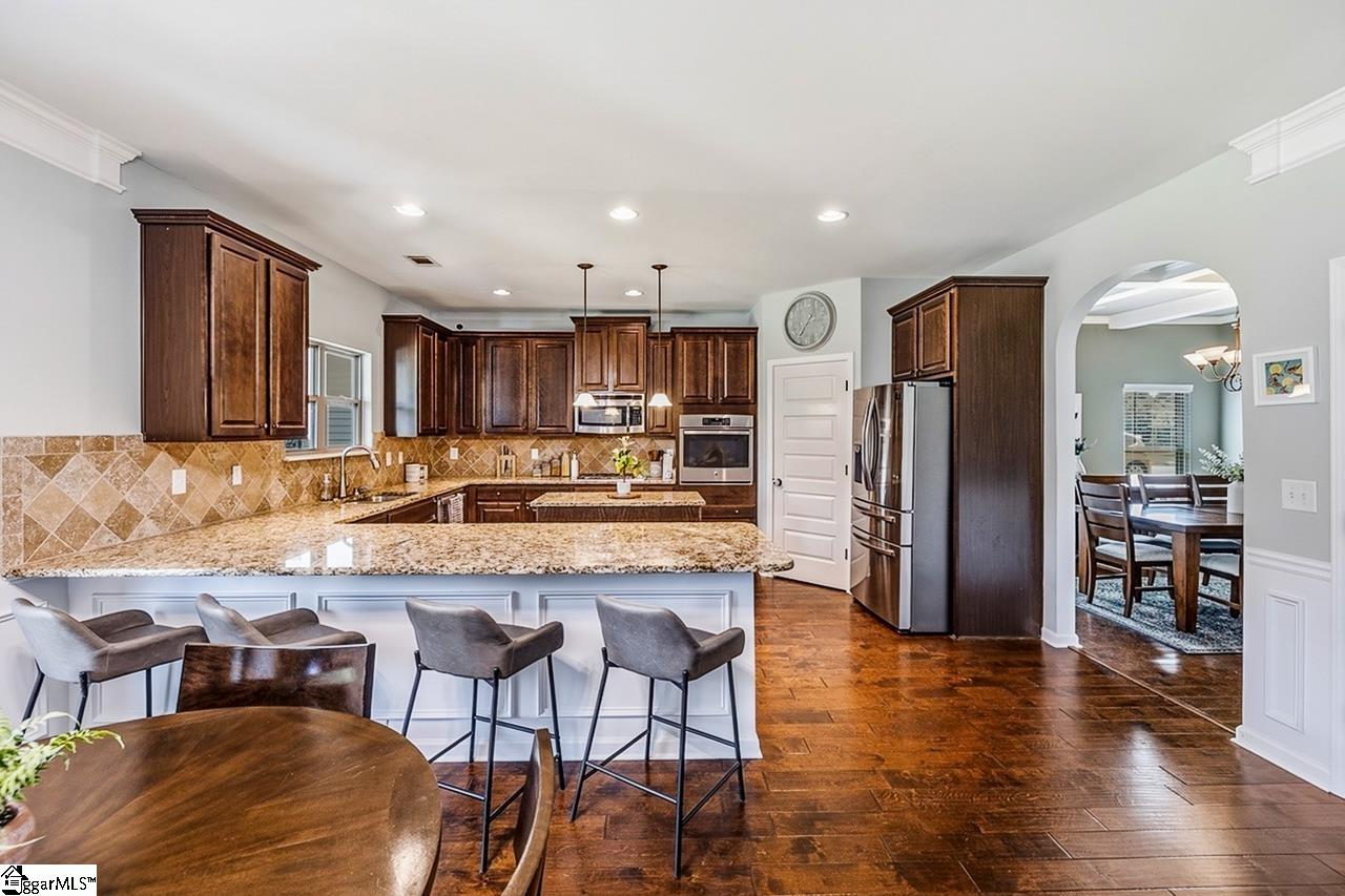 309 Chasemont Lane Simpsonville, SC 29680