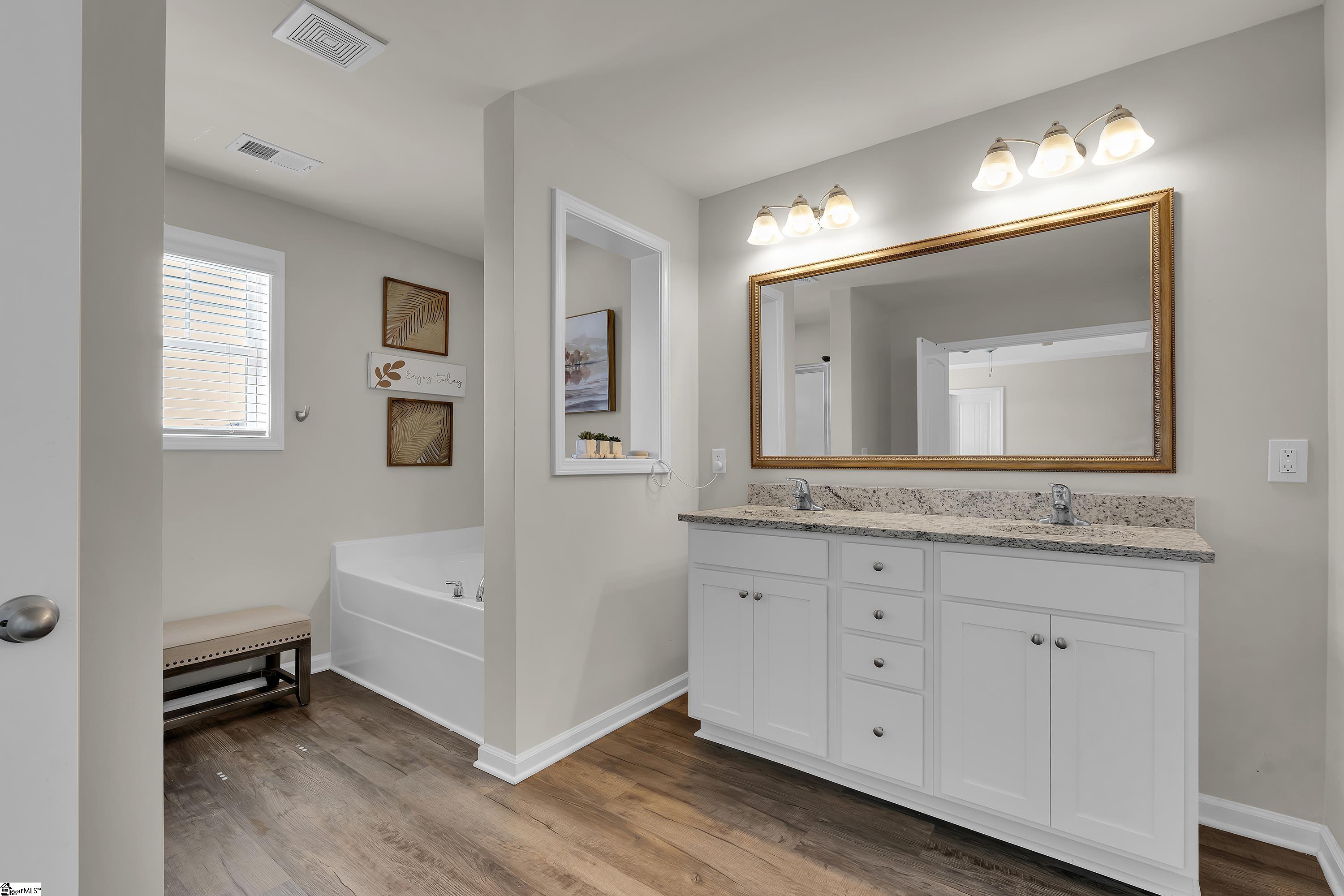 110 Strongridge Trail Simpsonville, SC 29681