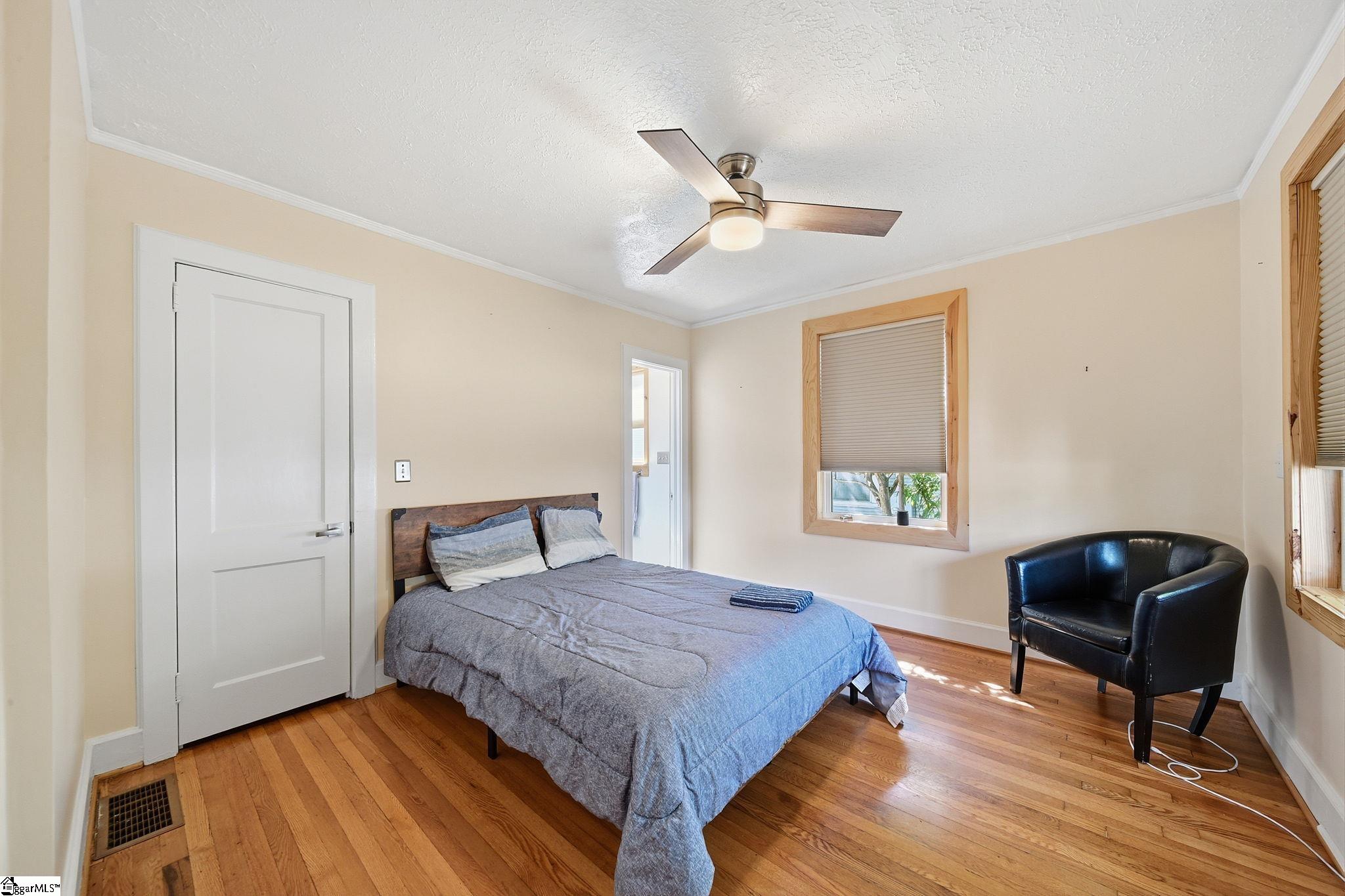 108 Hawthorne Lane Greenville, SC 29605