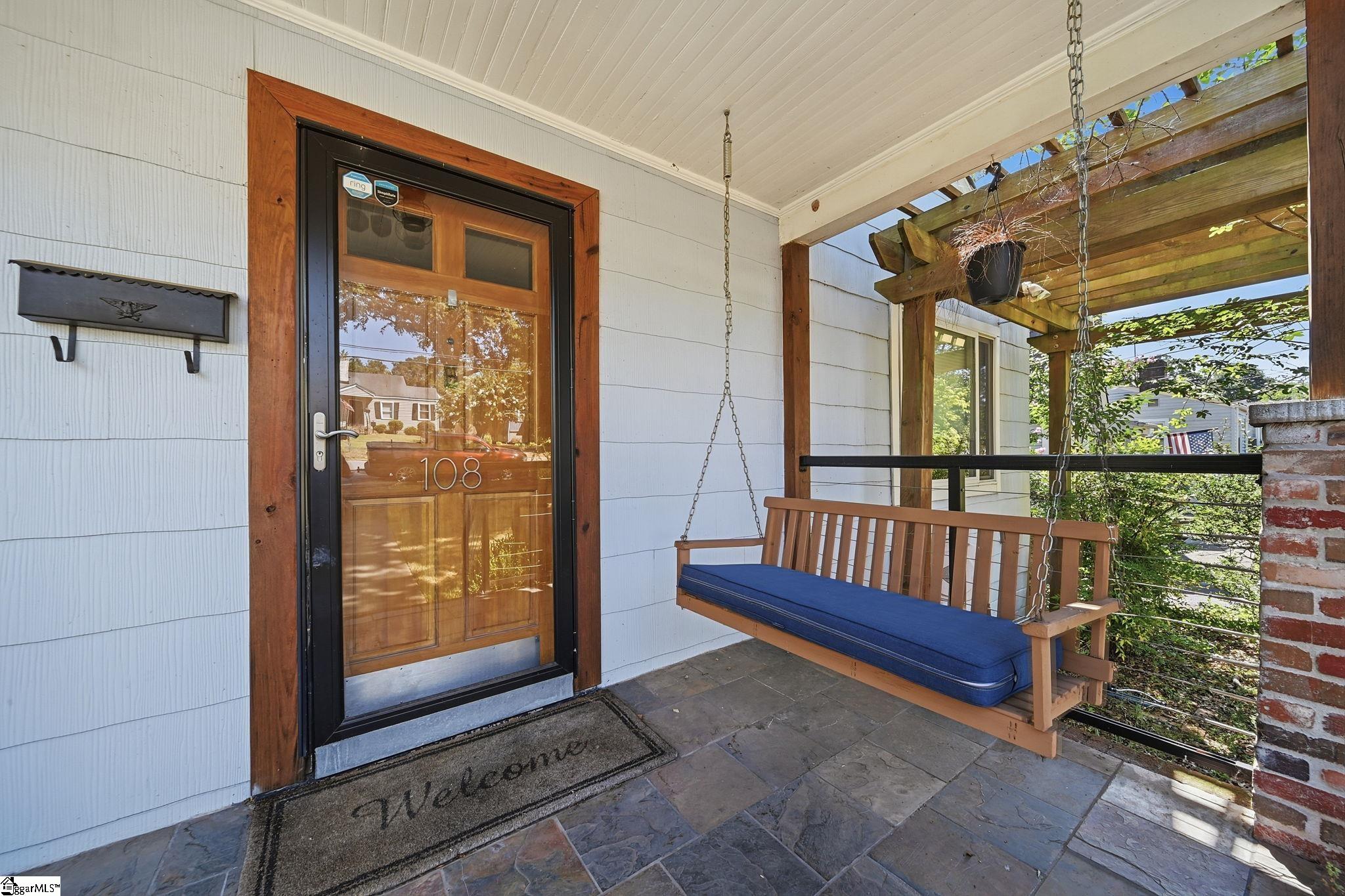 108 Hawthorne Lane Greenville, SC 29605