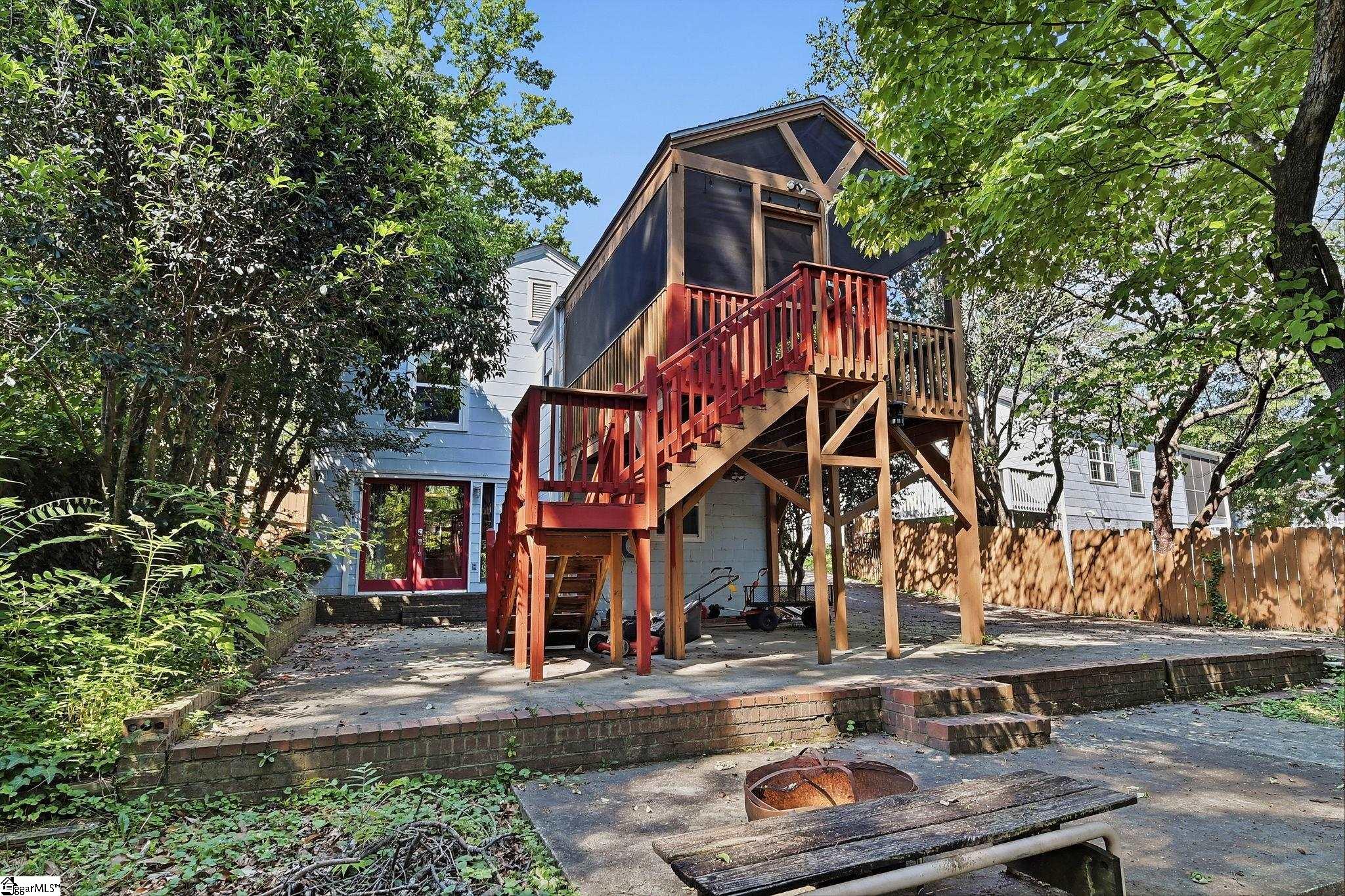 108 Hawthorne Lane Greenville, SC 29605