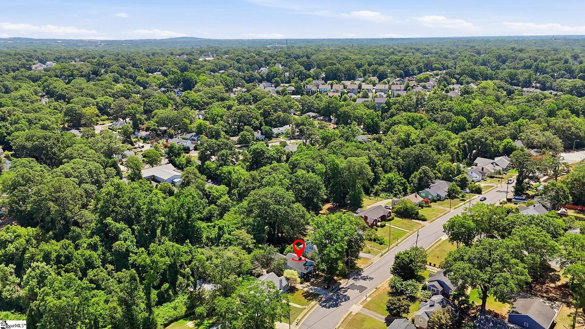 108 Hawthorne Lane Greenville, SC 29605