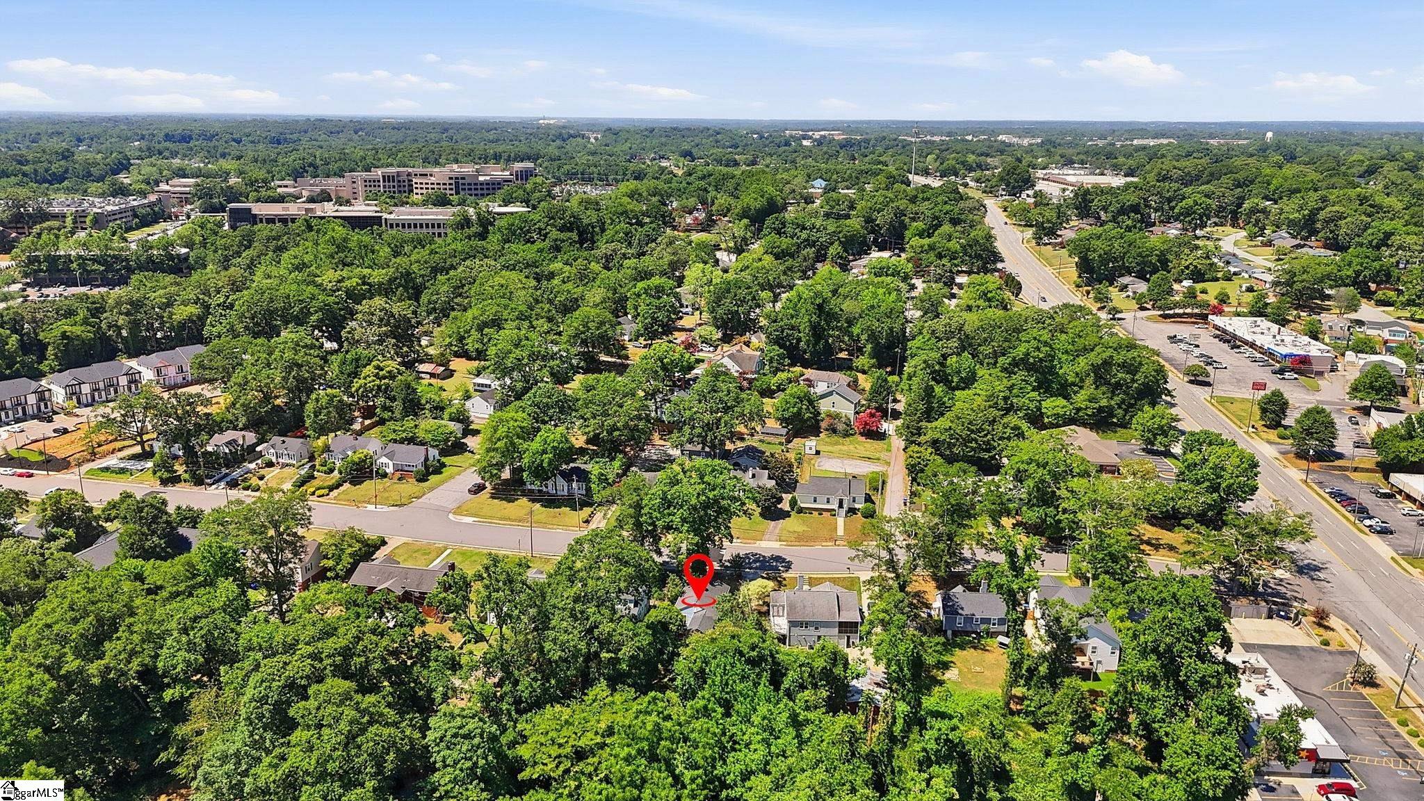 108 Hawthorne Lane Greenville, SC 29605