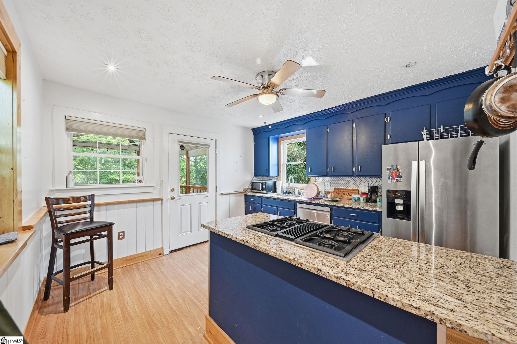 108 Hawthorne Lane Greenville, SC 29605