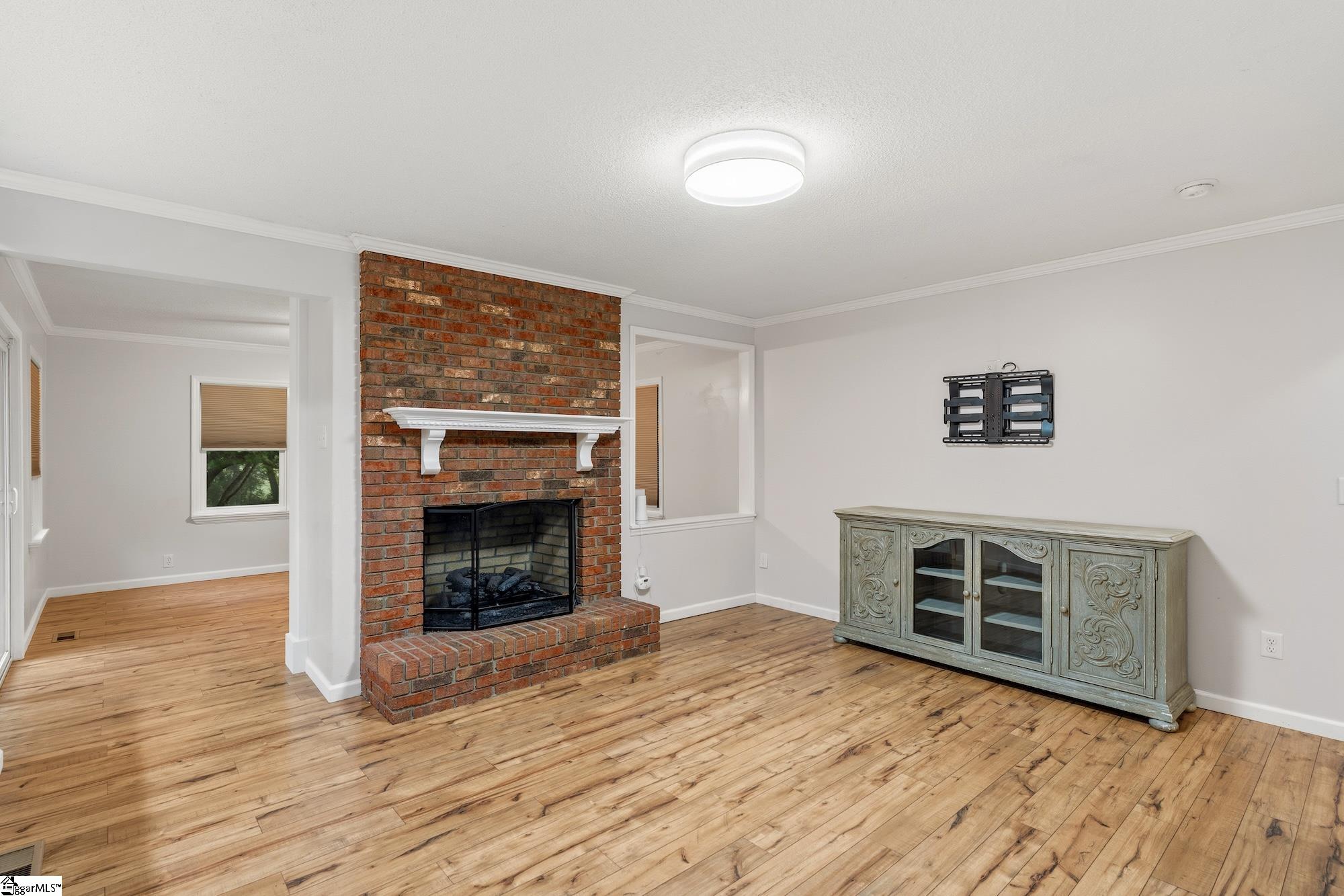 1014 E Queen Street Pendelton, SC 29670
