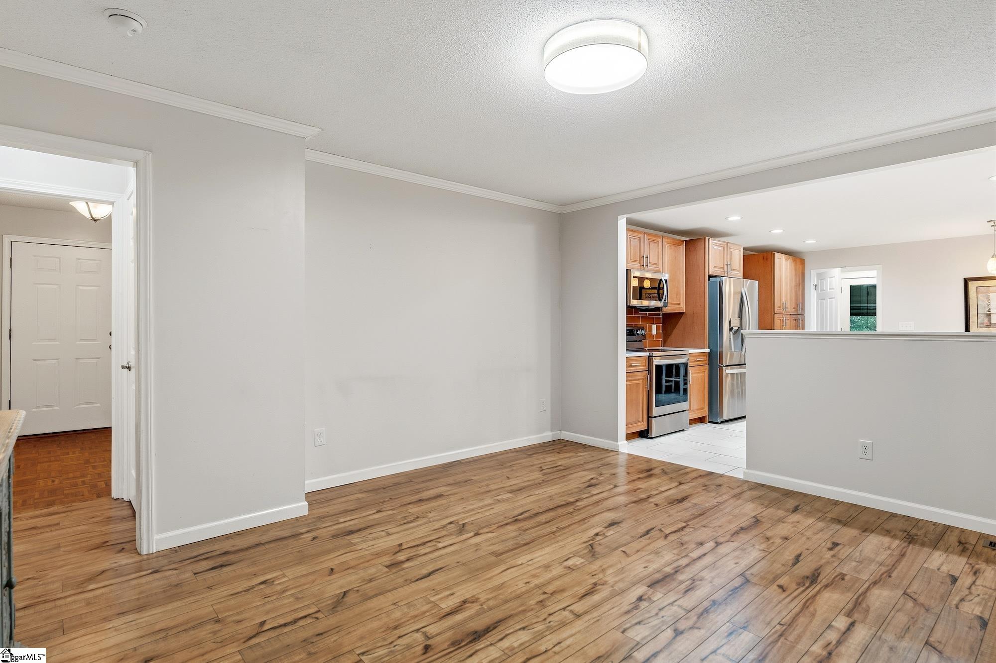 1014 E Queen Street Pendelton, SC 29670