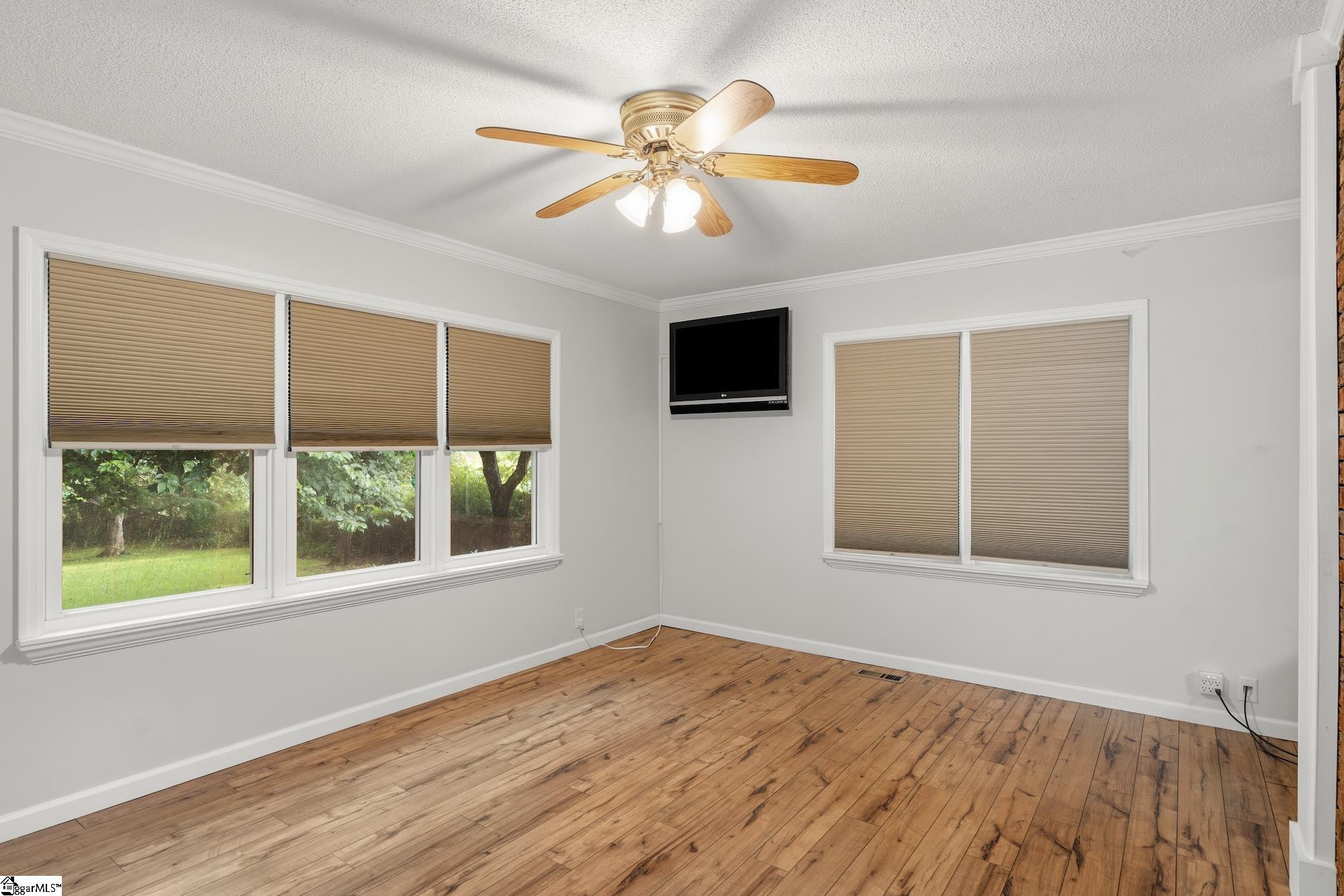 1014 E Queen Street Pendelton, SC 29670