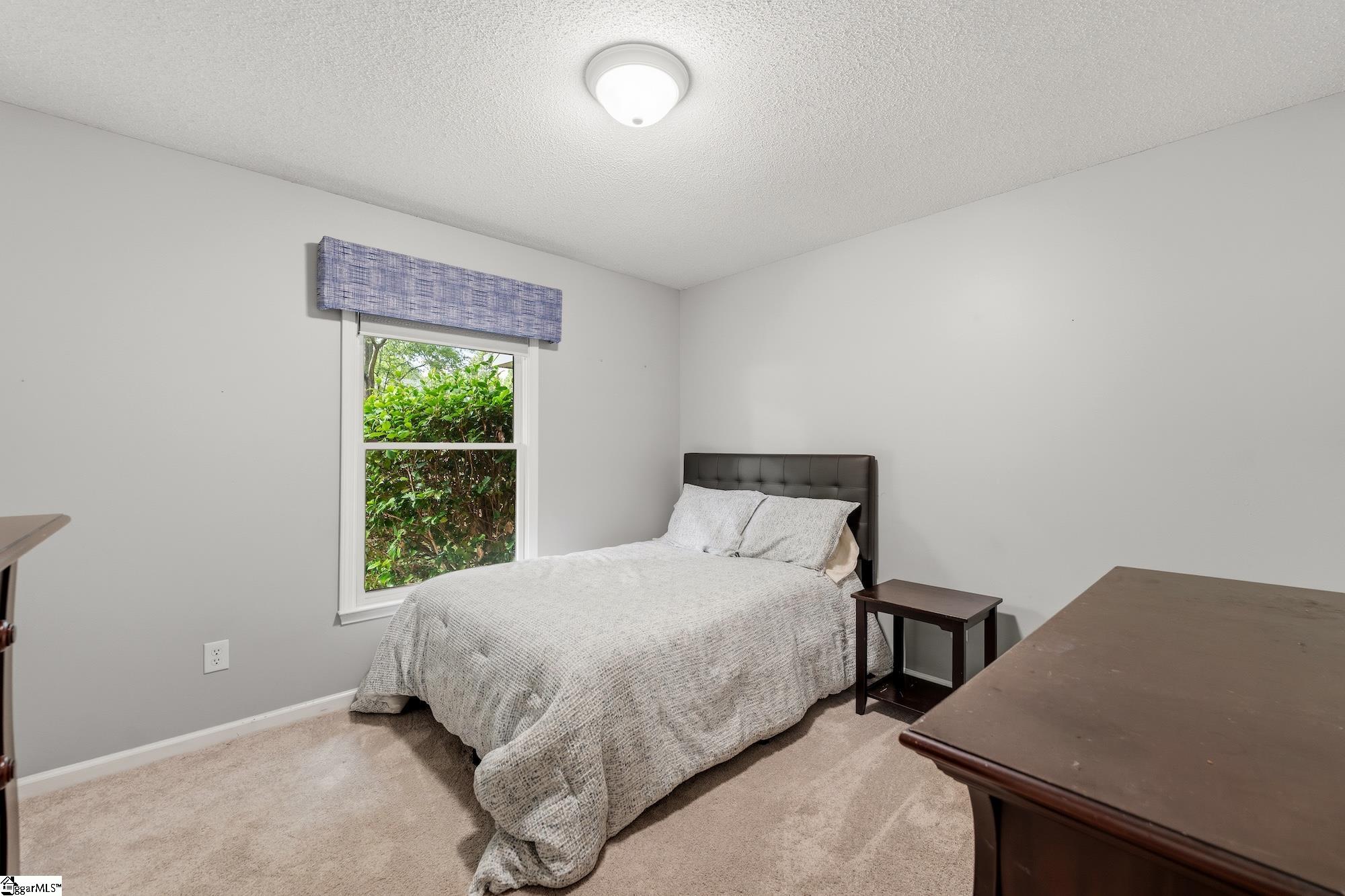 1014 E Queen Street Pendelton, SC 29670