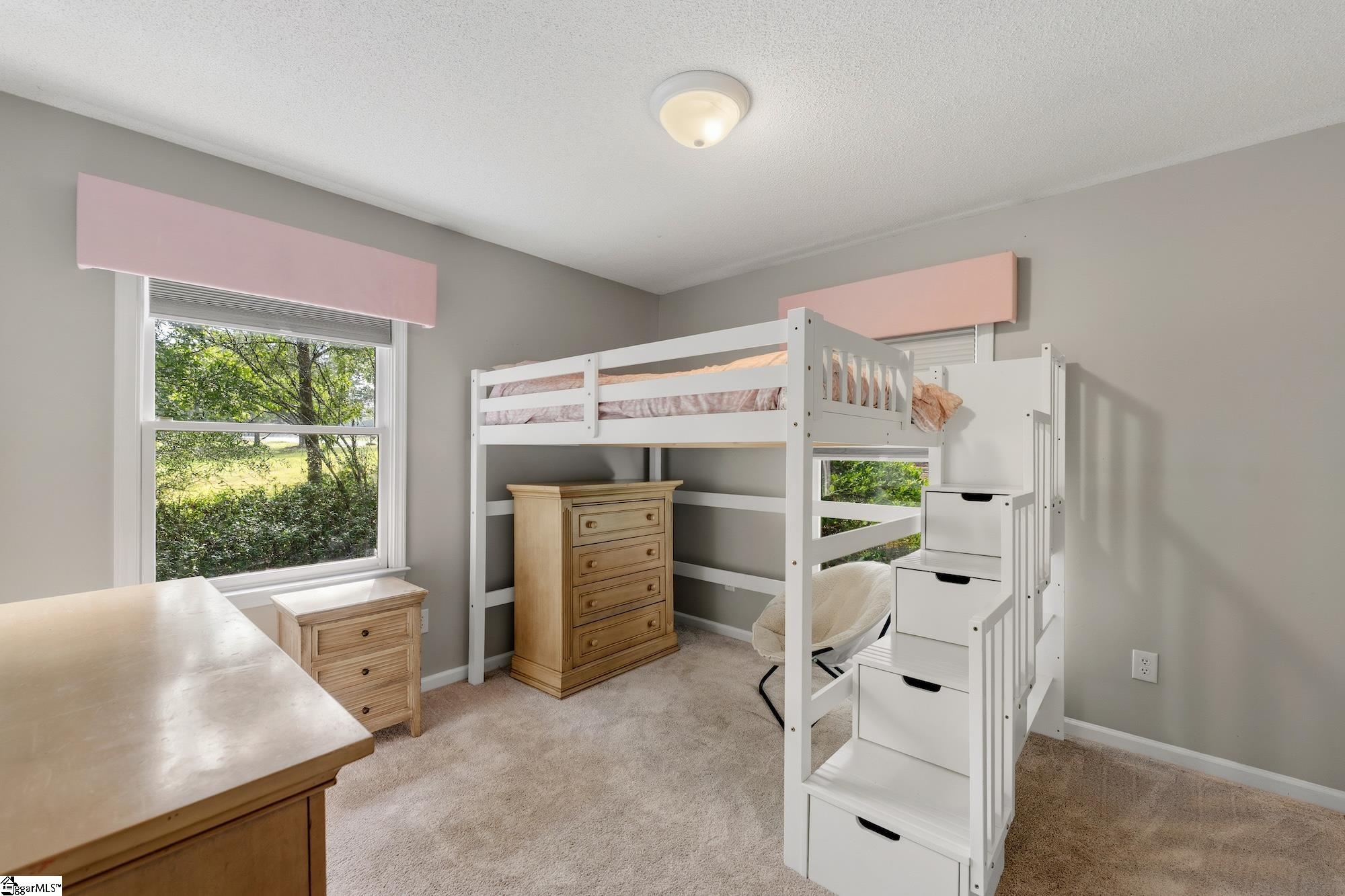 1014 E Queen Street Pendelton, SC 29670