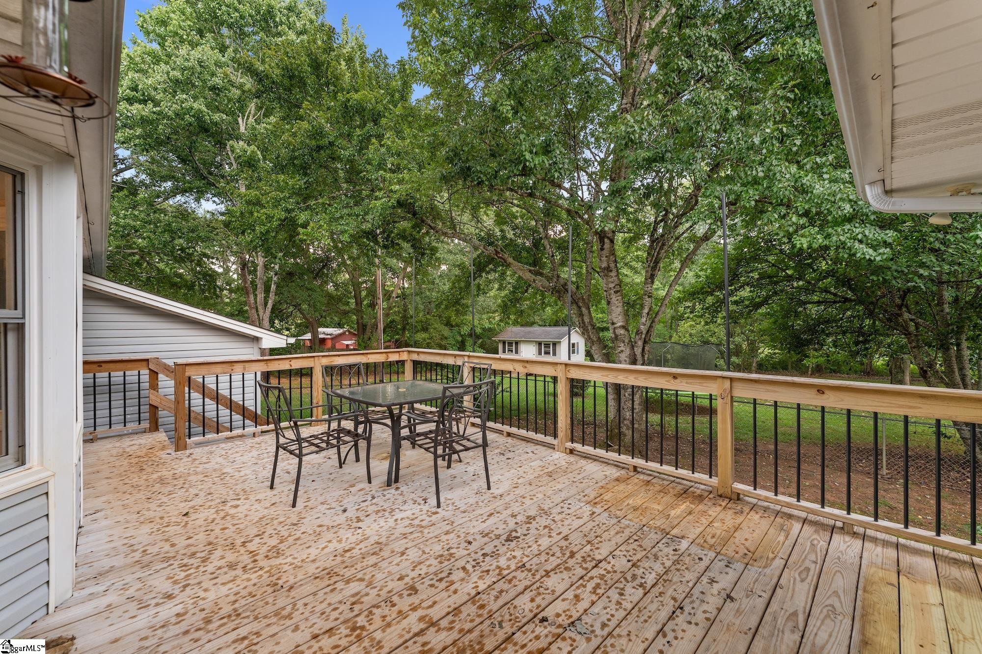 1014 E Queen Street Pendelton, SC 29670
