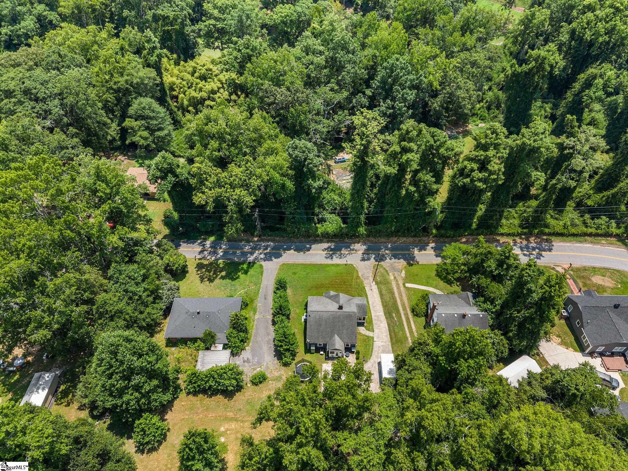 311 Woodland Drive Belton, SC 29627