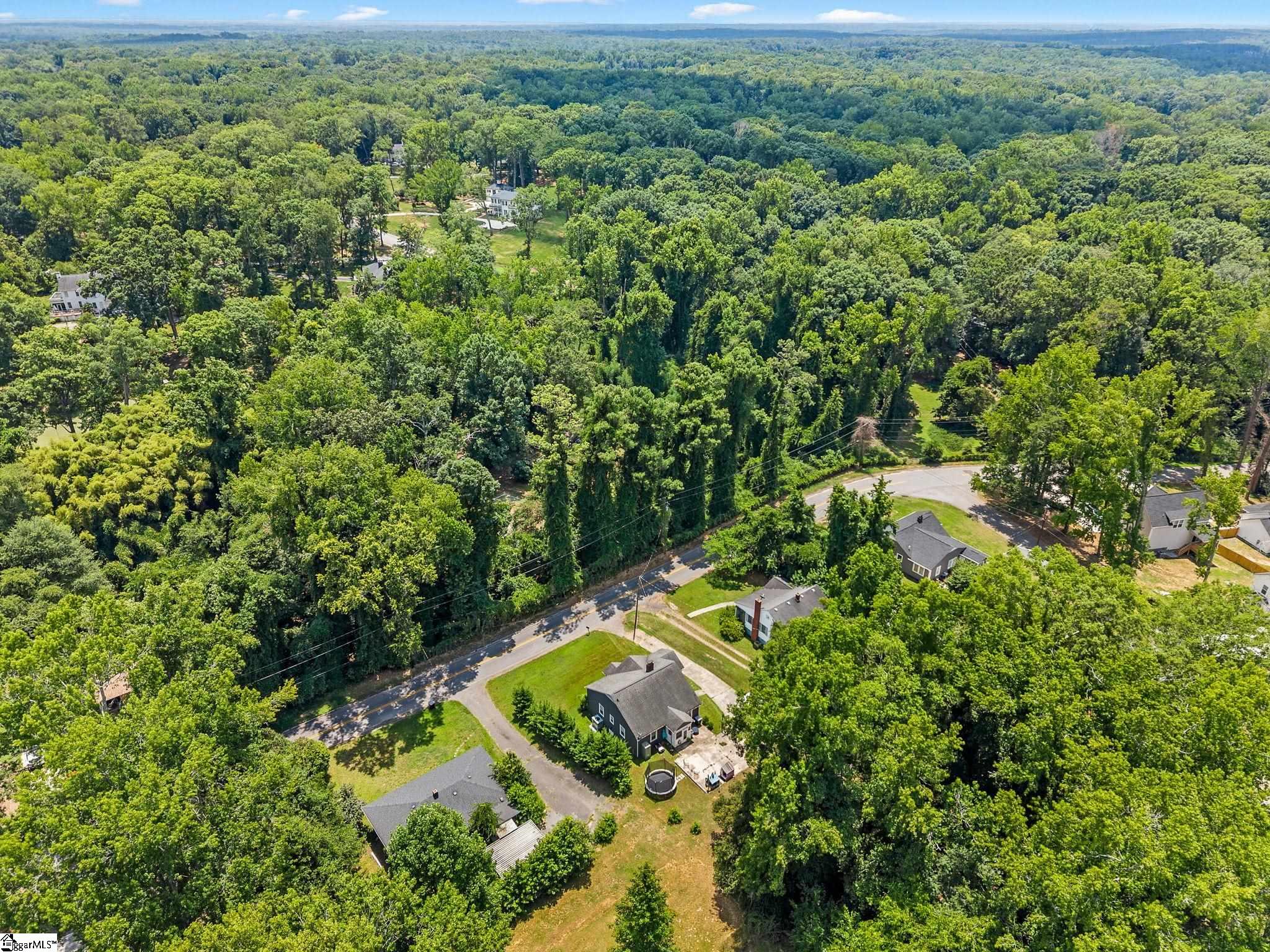 311 Woodland Drive Belton, SC 29627