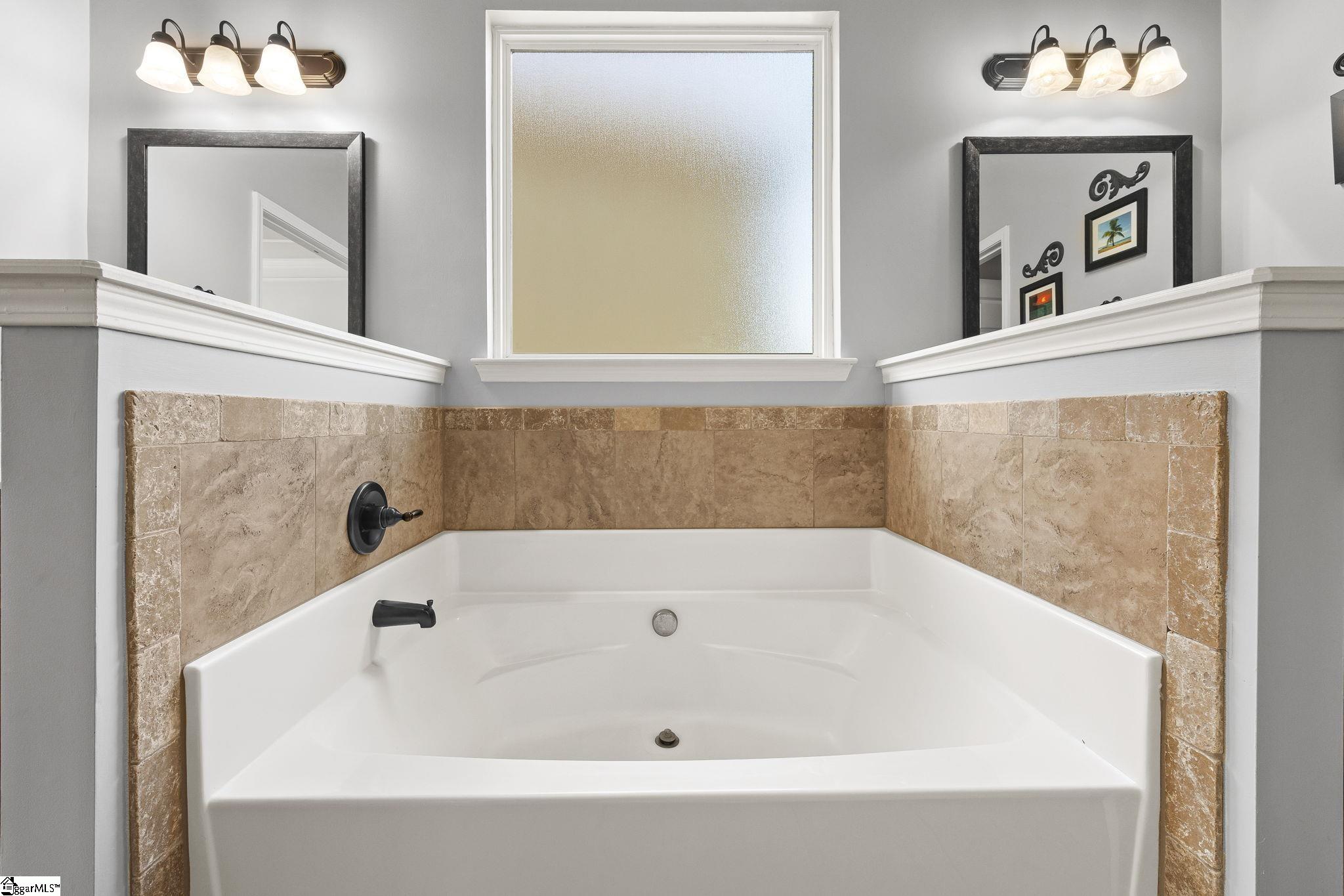 210 Ermon Court Greer, SC 29651