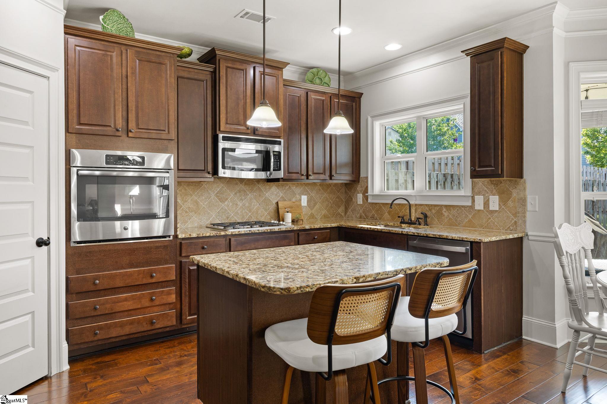 210 Ermon Court Greer, SC 29651