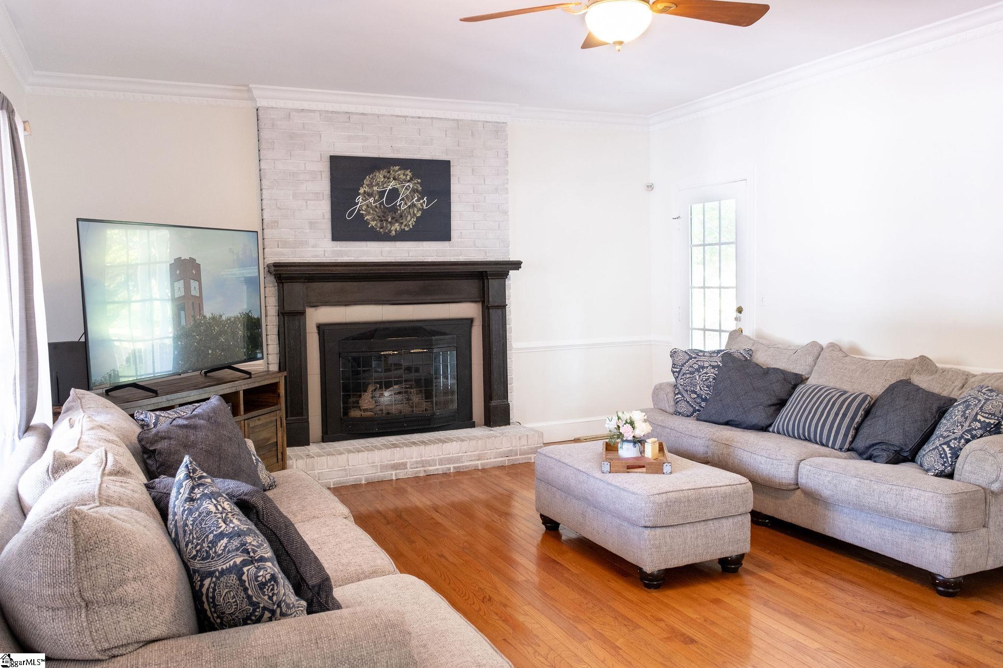 106 Knoll Creek Drive Simpsonville, SC 29680