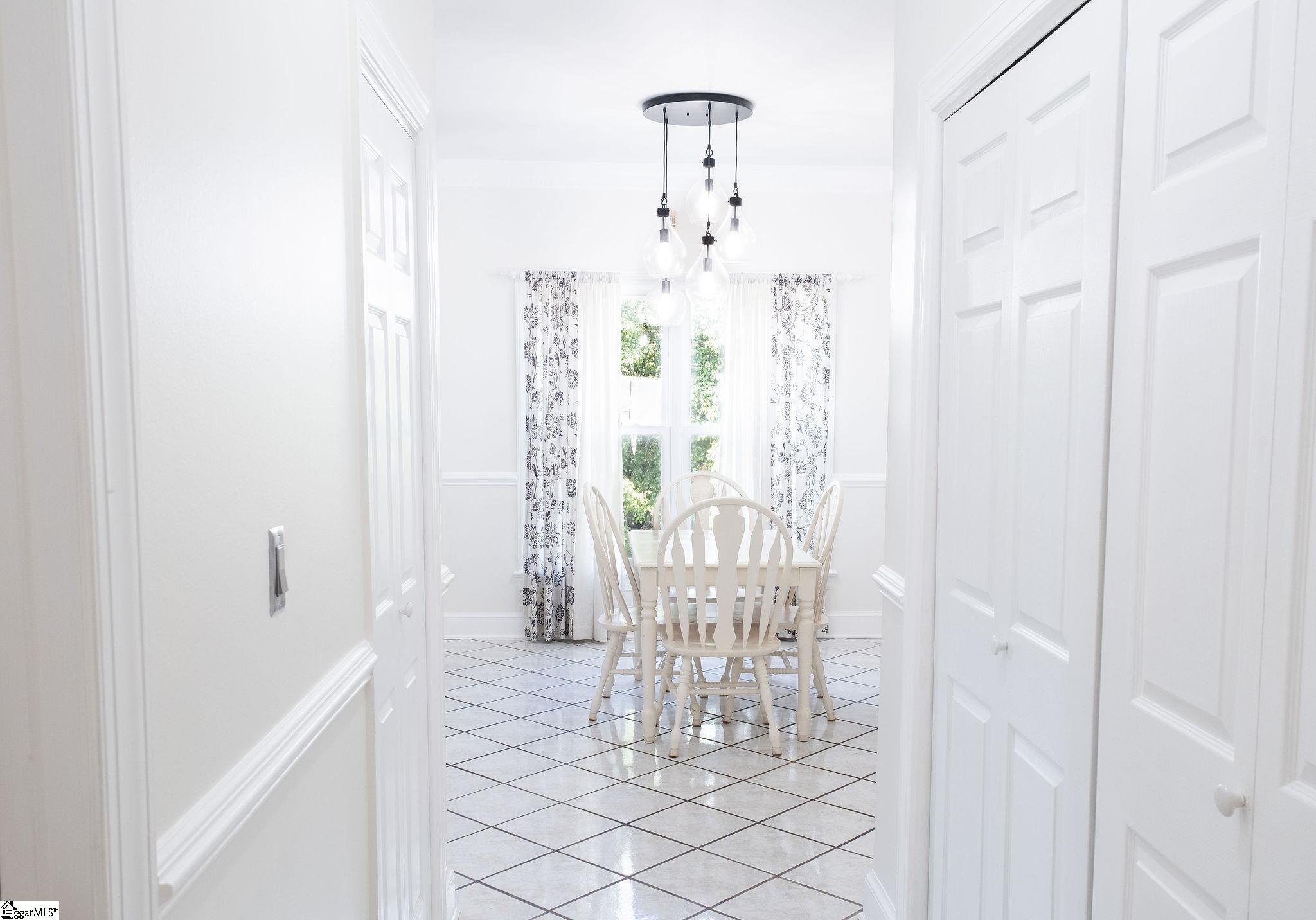 106 Knoll Creek Drive Simpsonville, SC 29680