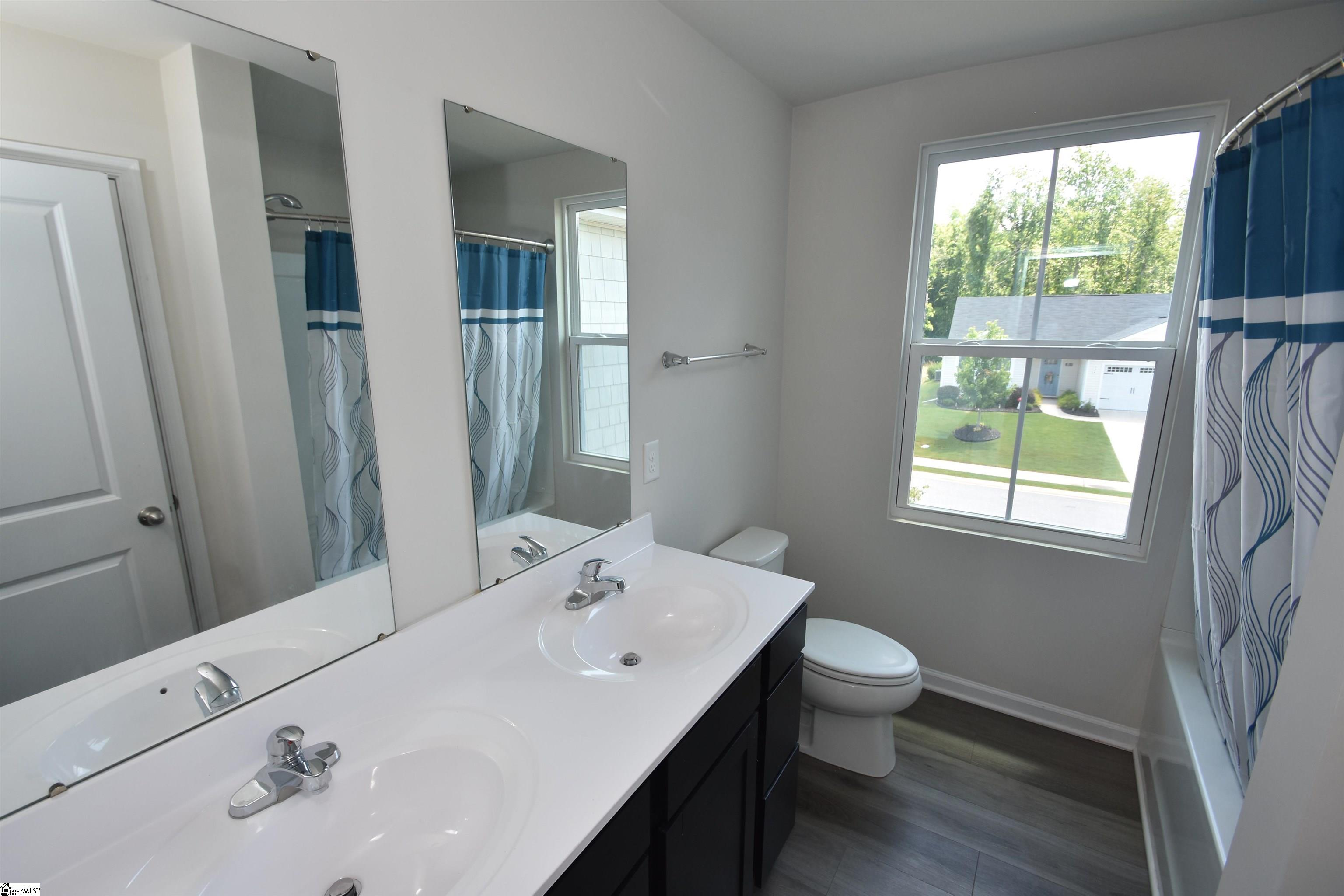 523 Eden Hall Road Woodruff, SC 29388